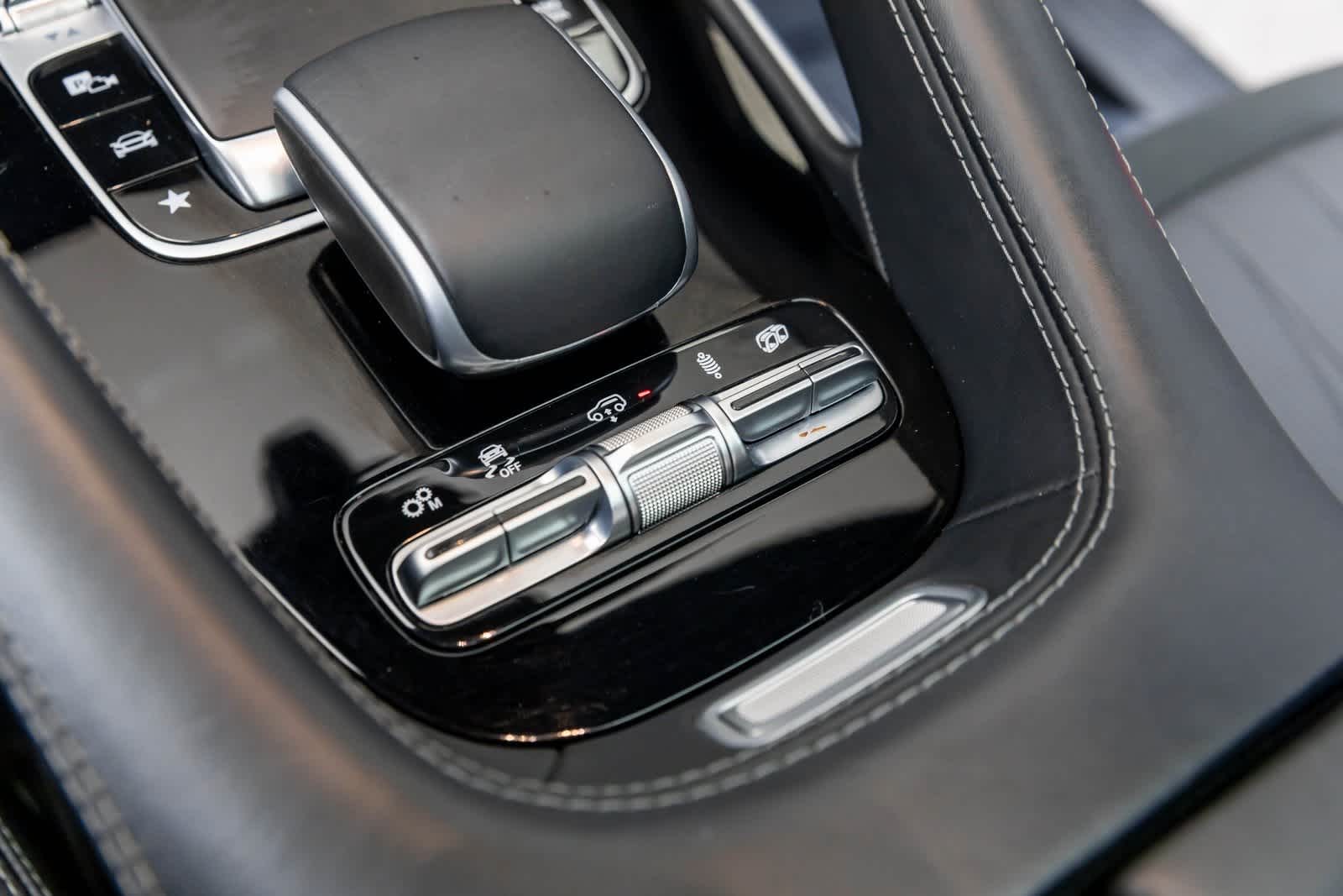 Thumbnail: 2023 Mercedes-Benz GL-Class - 38