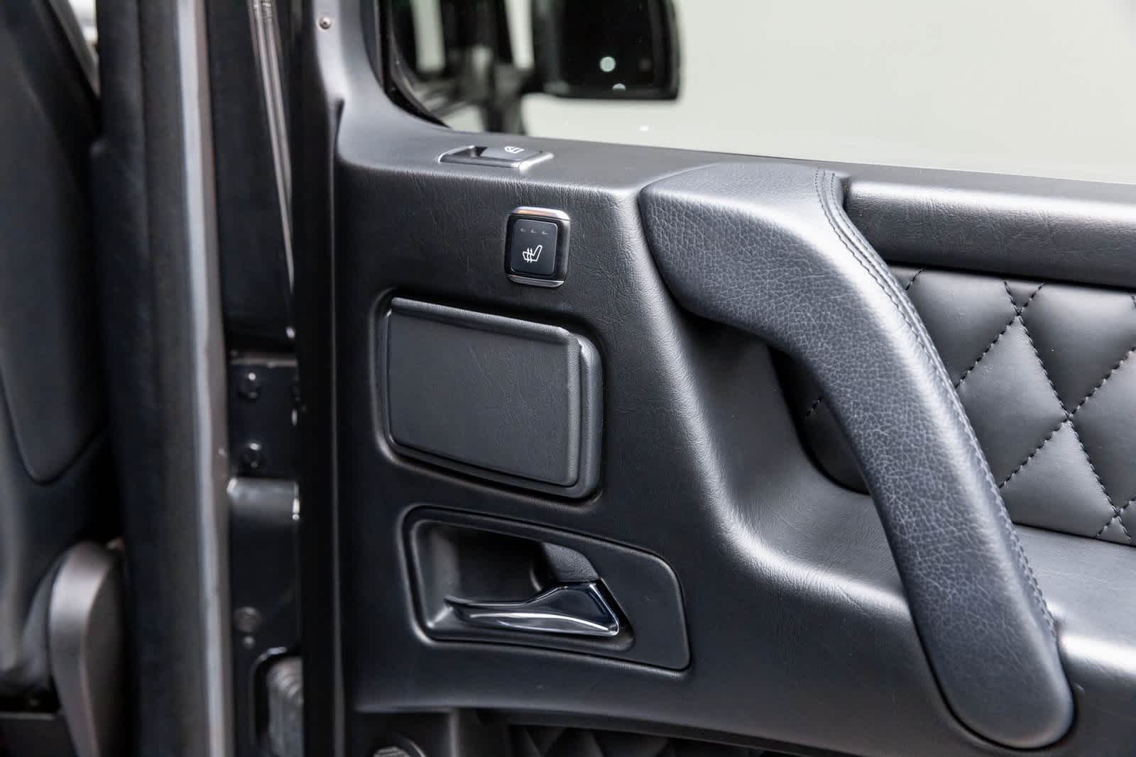 Thumbnail: 2014 Mercedes-Benz G-Class - 45