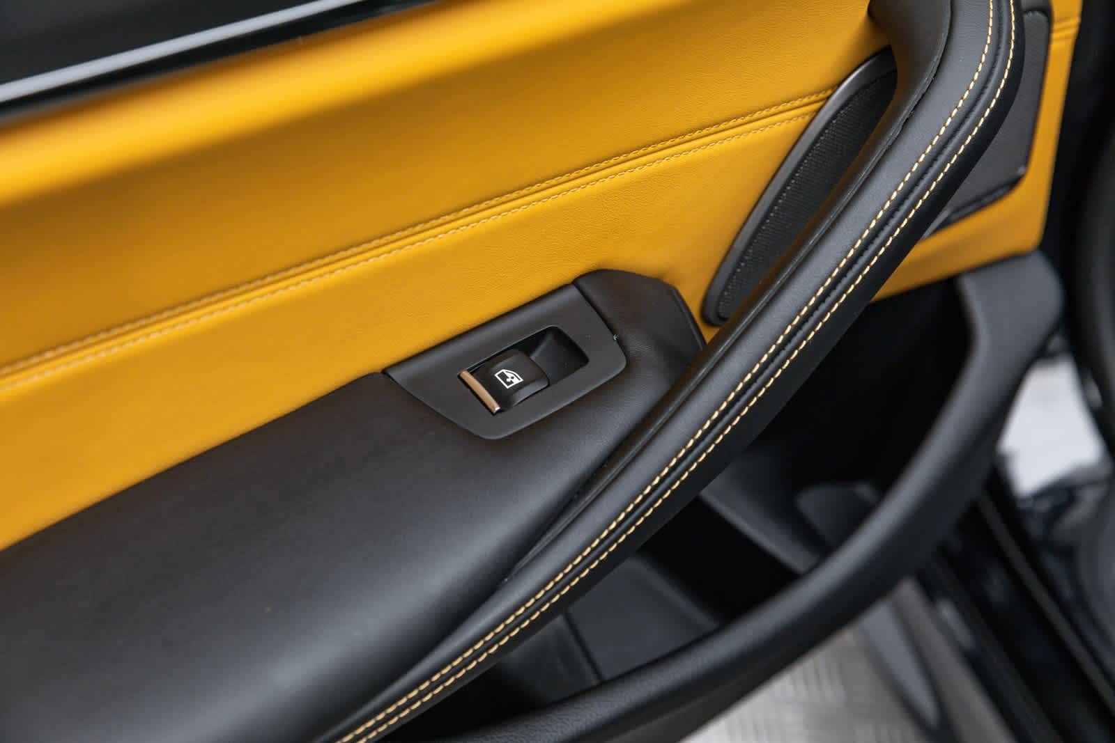 Thumbnail: 2023 BMW M5 - 41