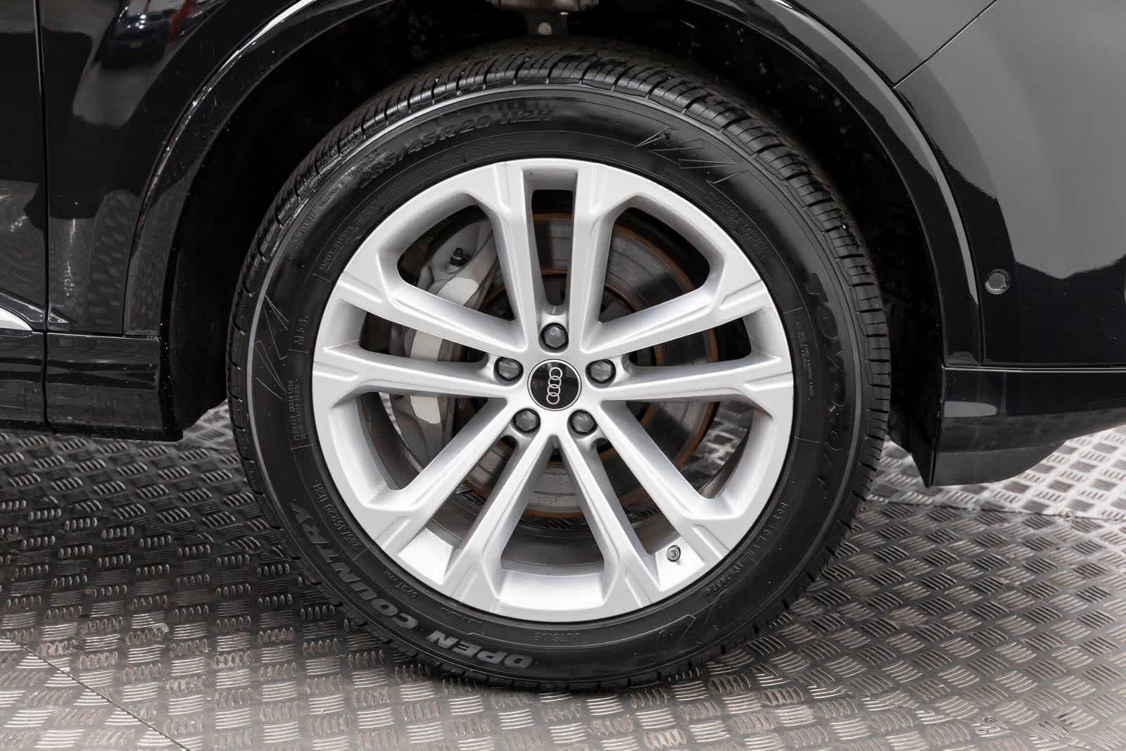 Thumbnail: 2025 Audi Q7 - 47