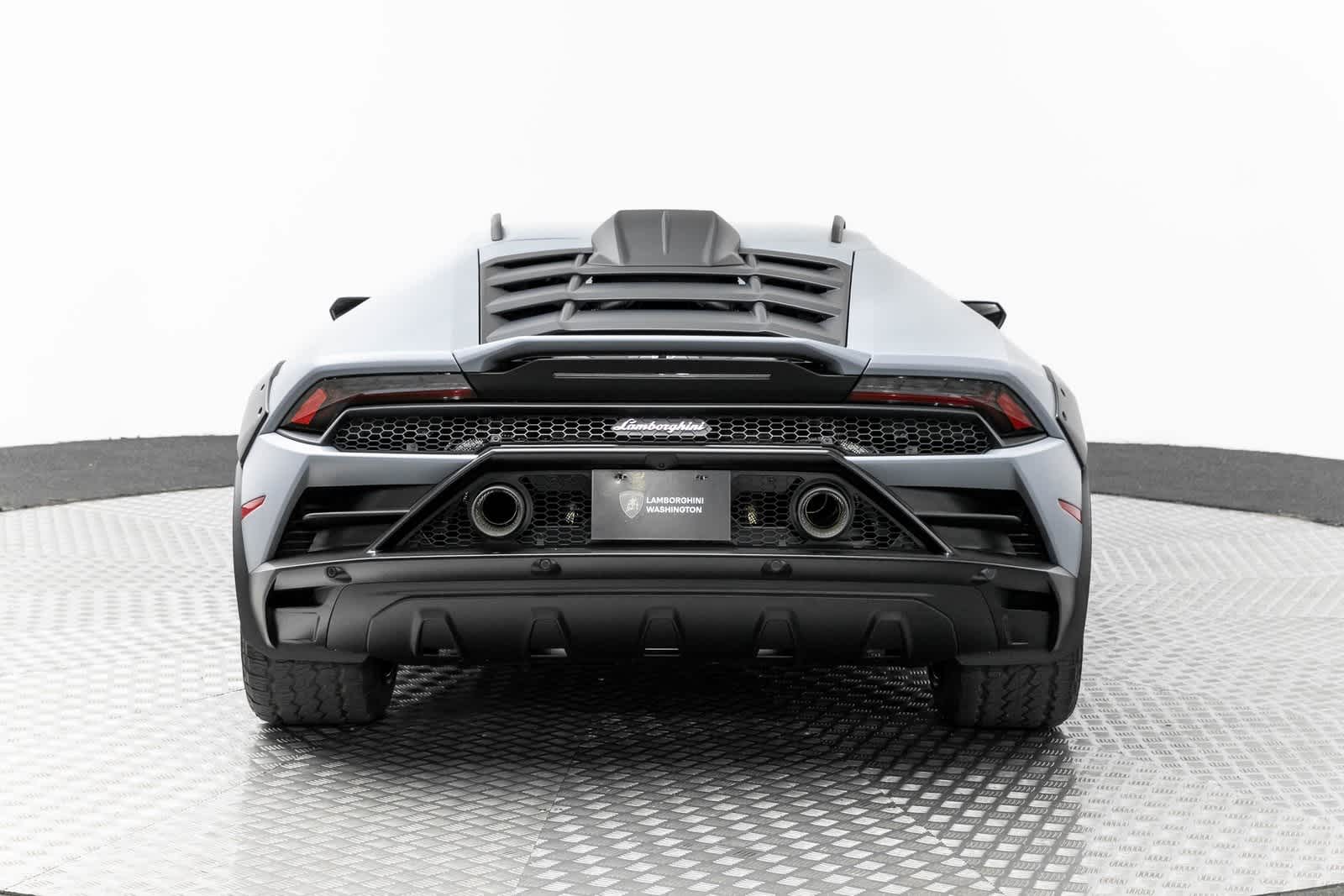 Thumbnail: 2024 Lamborghini Huracan - 5