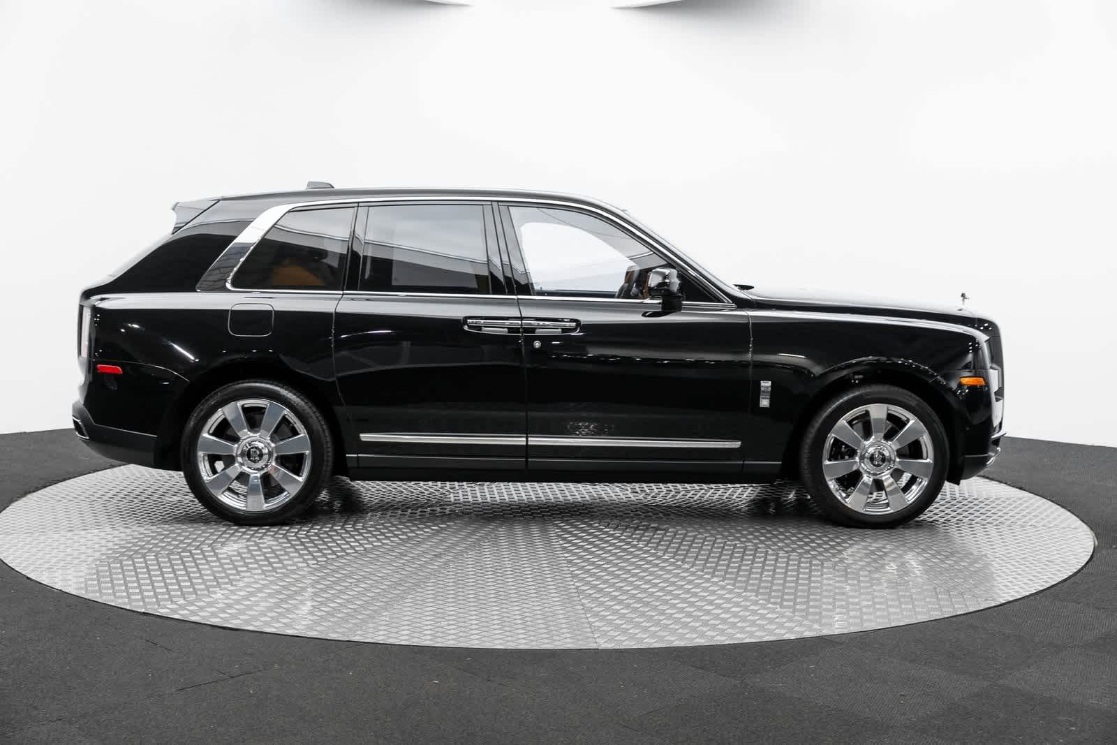 Thumbnail: 2024 Rolls-Royce Cullinan - 49