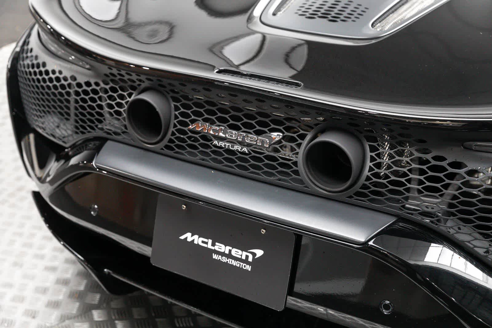 Thumbnail: 2023 Mclaren Artura - 24