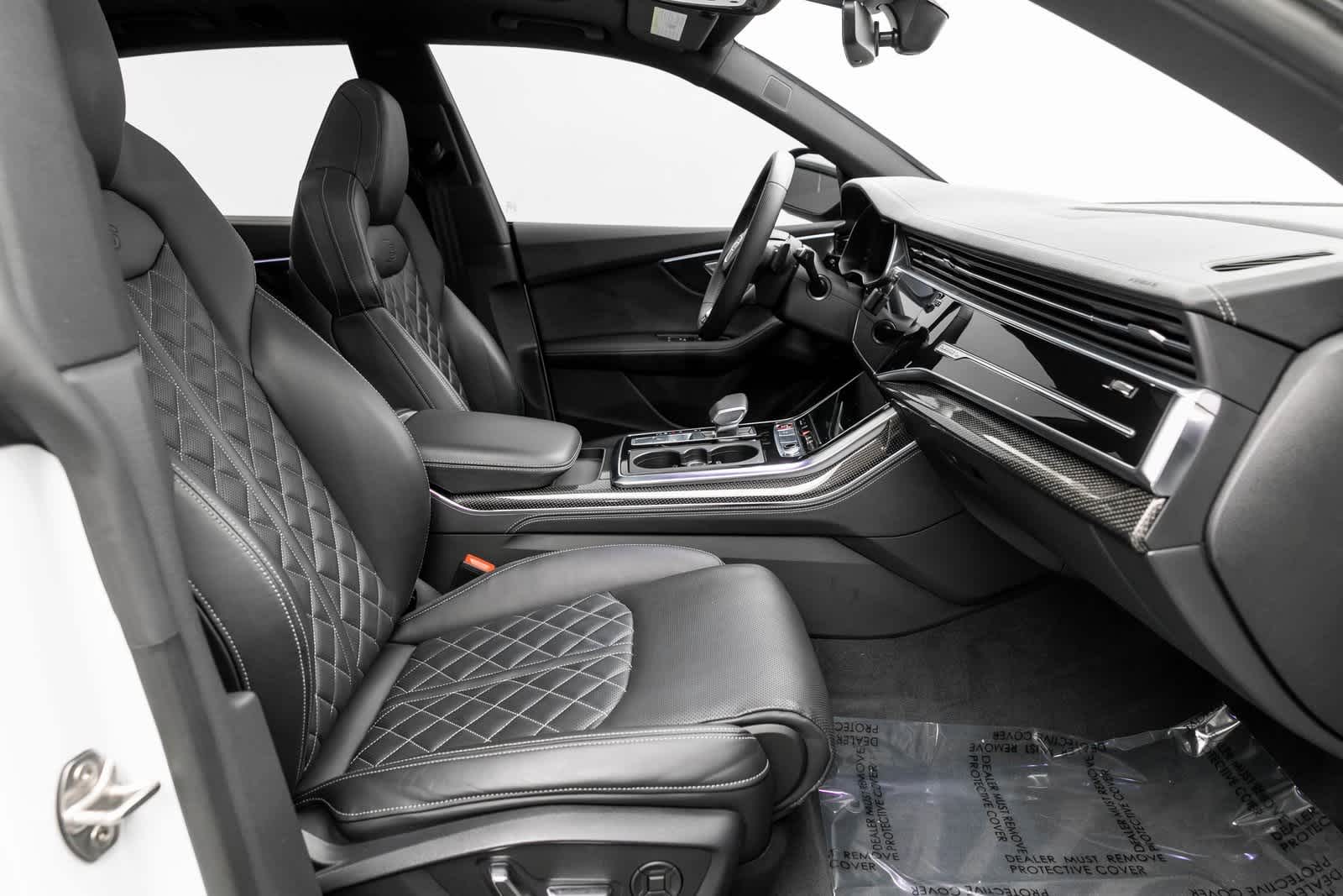 Thumbnail: 2023 Audi SQ8 - 13