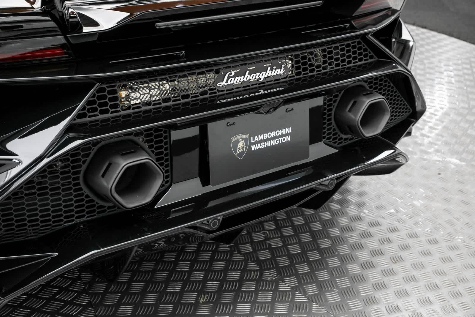Thumbnail: 2024 Lamborghini Huracan - 49