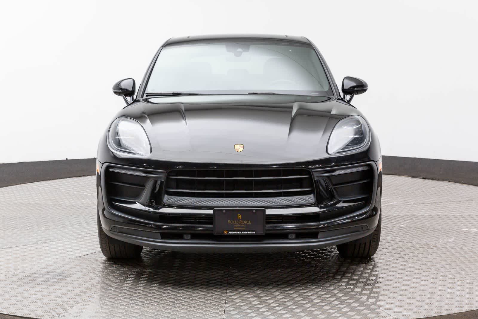 Thumbnail: 2022 Porsche Macan - 6