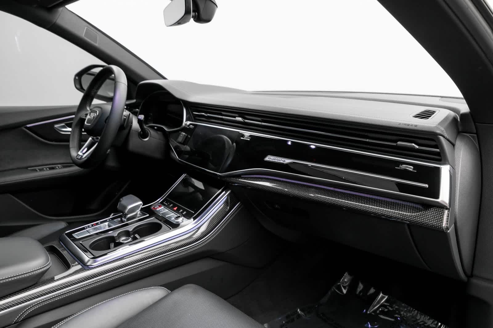 Thumbnail: 2023 Audi SQ8 - 48