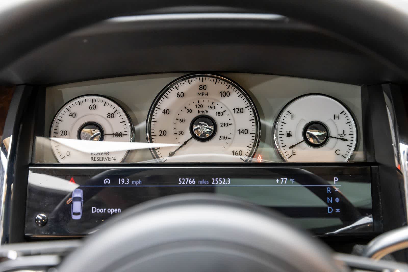 Thumbnail: 2011 Rolls-Royce Ghost - 18