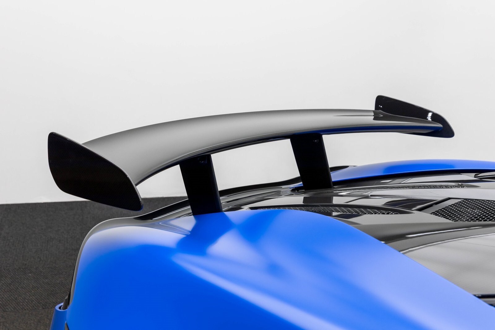 Thumbnail: 2020 Mclaren  - 51