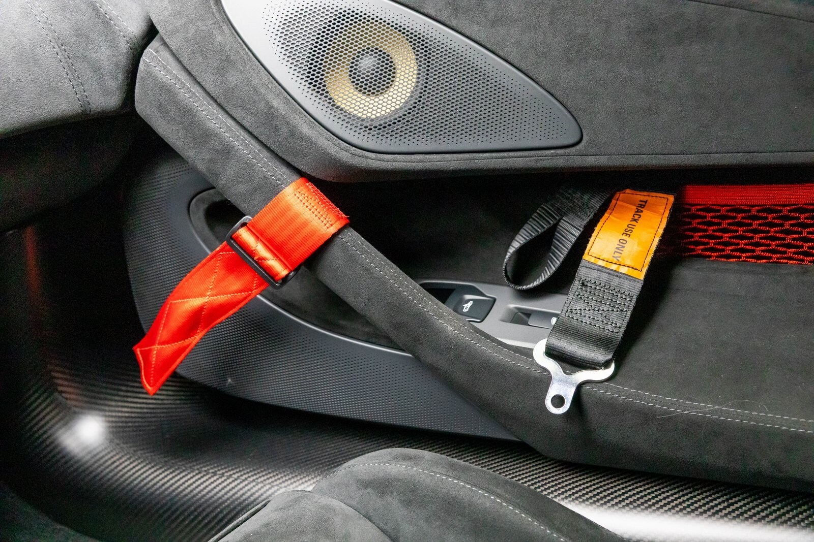 Thumbnail: 2020 Mclaren  - 37