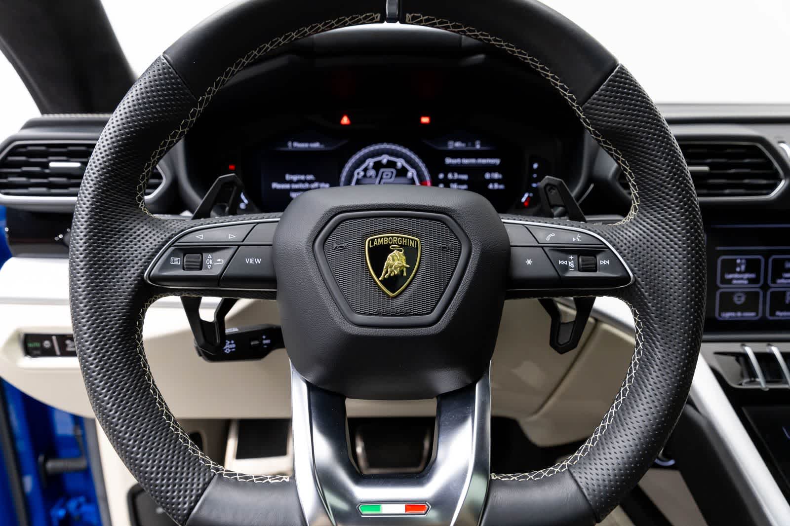 Thumbnail: 2019 Lamborghini Urus - 18