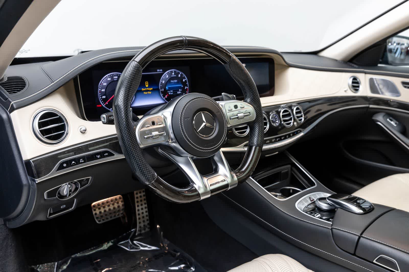 Thumbnail: 2020 Mercedes-Benz S-Class - 2