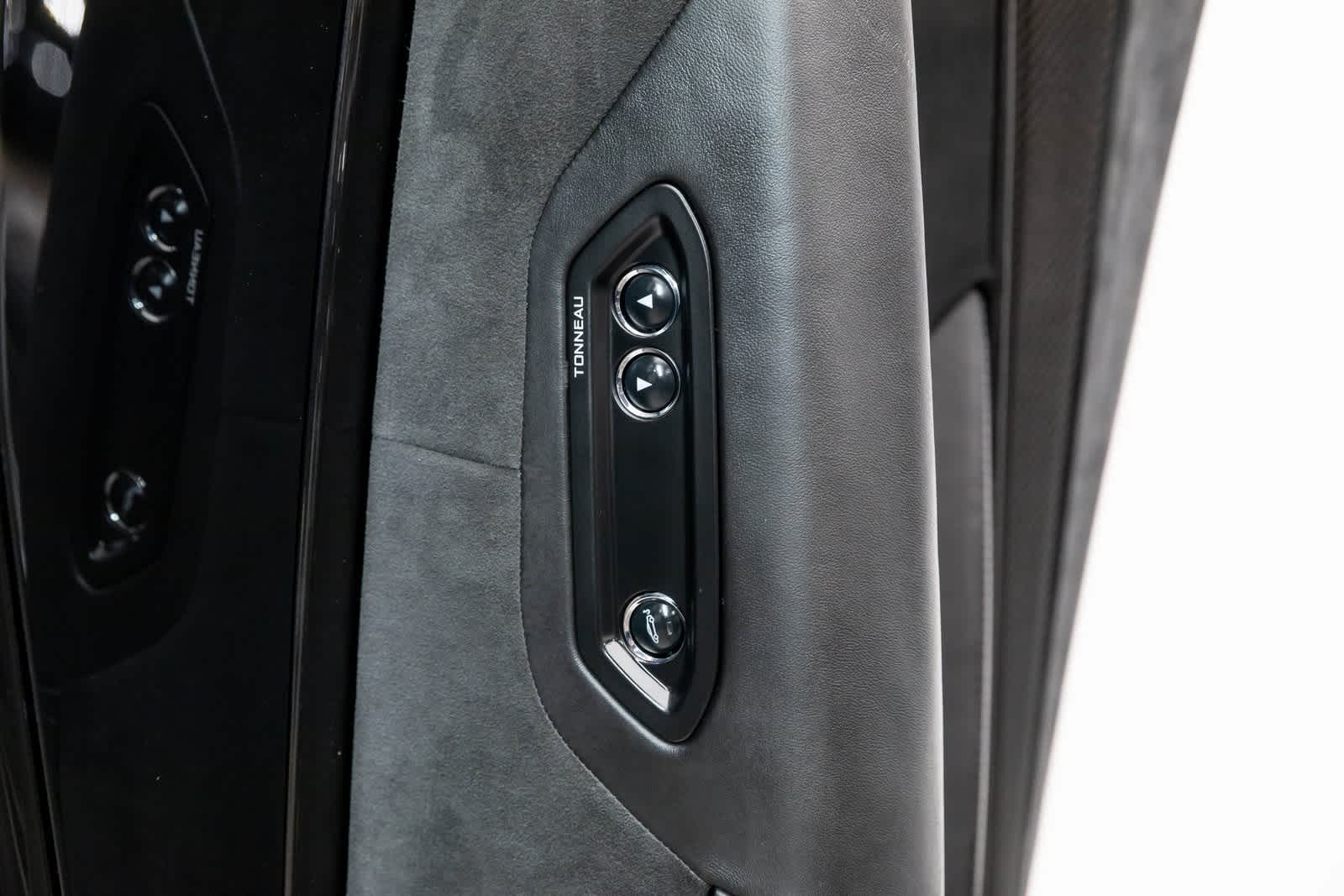 Thumbnail: 2023 Mclaren 720S - 23