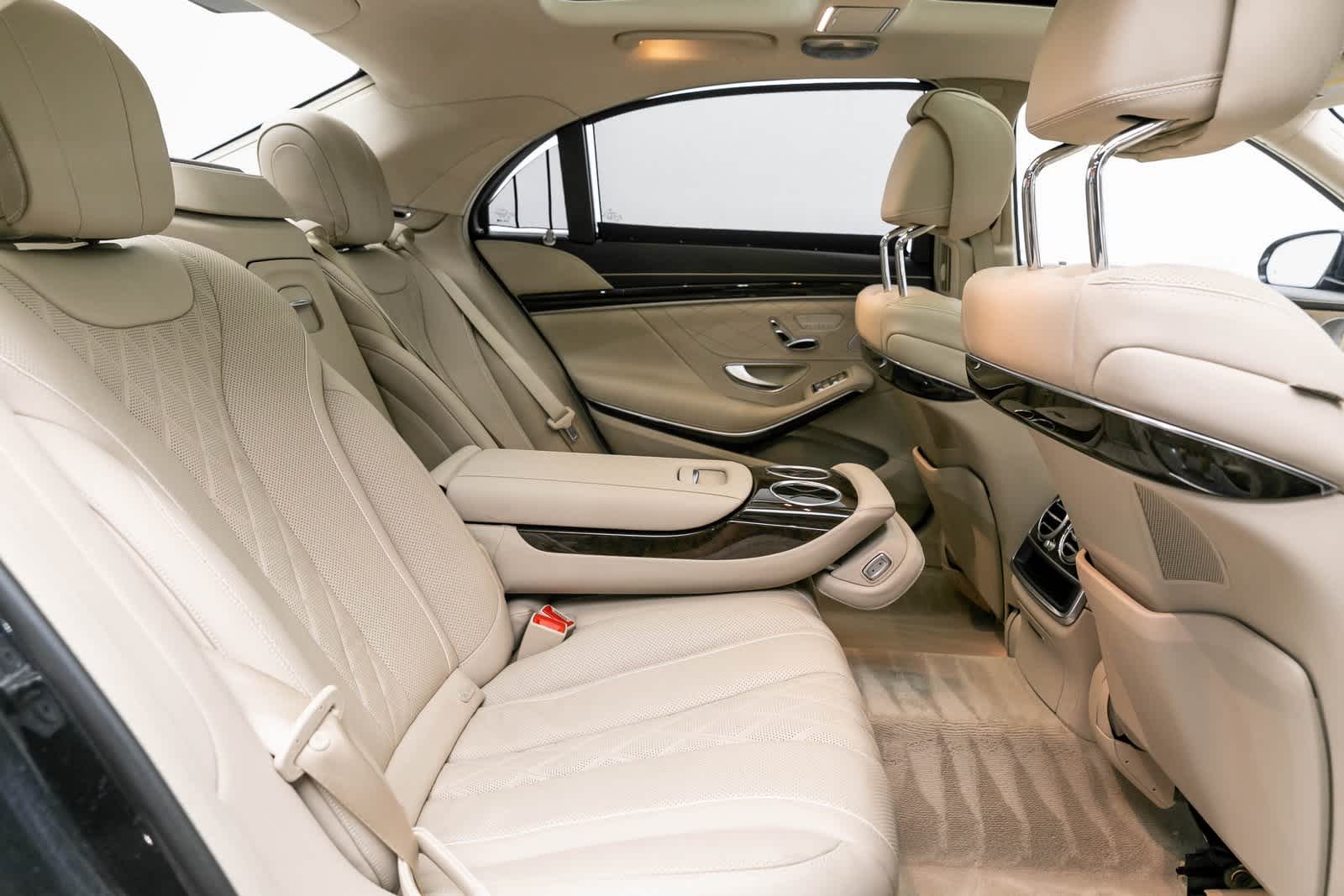 Thumbnail: 2020 Mercedes-Benz S-Class - 16