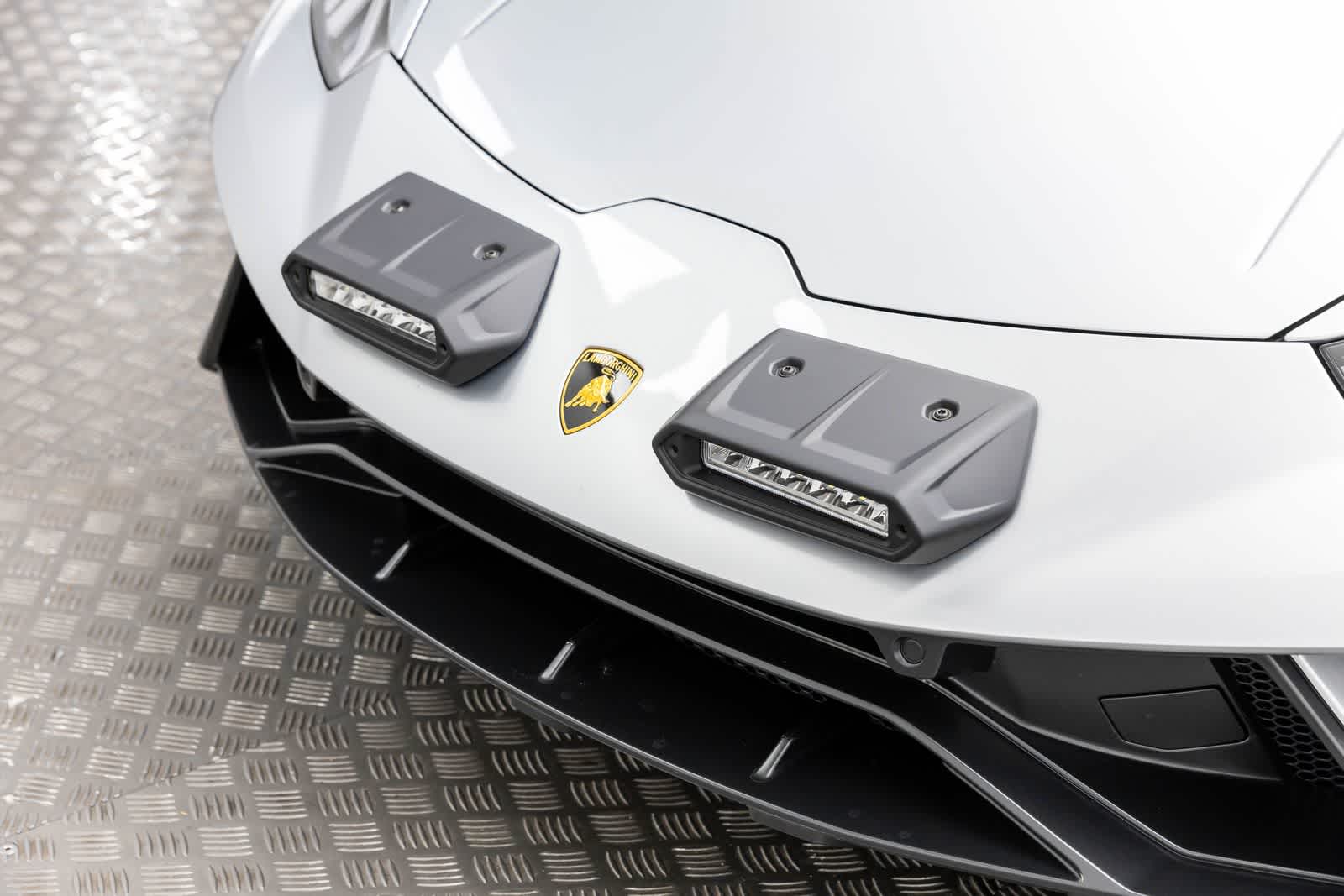 Thumbnail: 2024 Lamborghini Huracan - 51