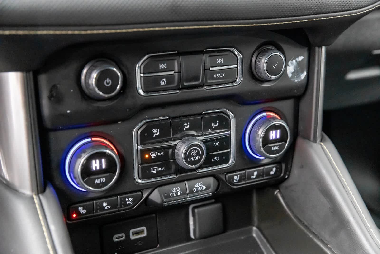 Thumbnail: 2024 Chevrolet Suburban - 31