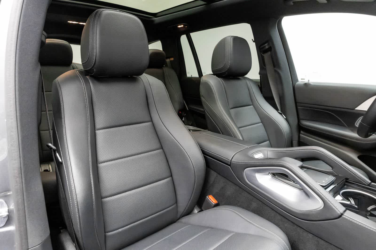 Thumbnail: 2025 Mercedes-Benz GLS - 19
