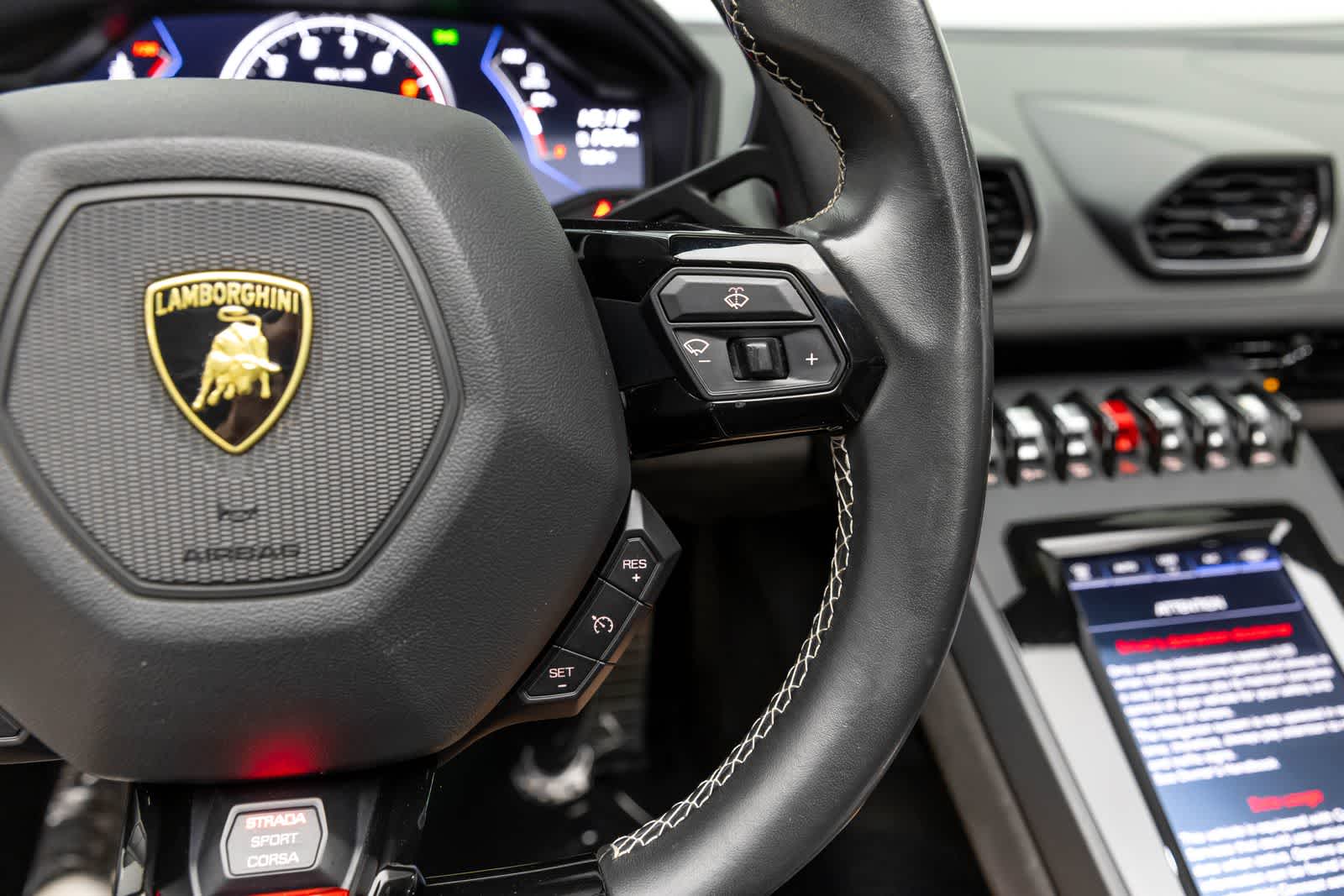 Thumbnail: 2020 Lamborghini Huracan - 31