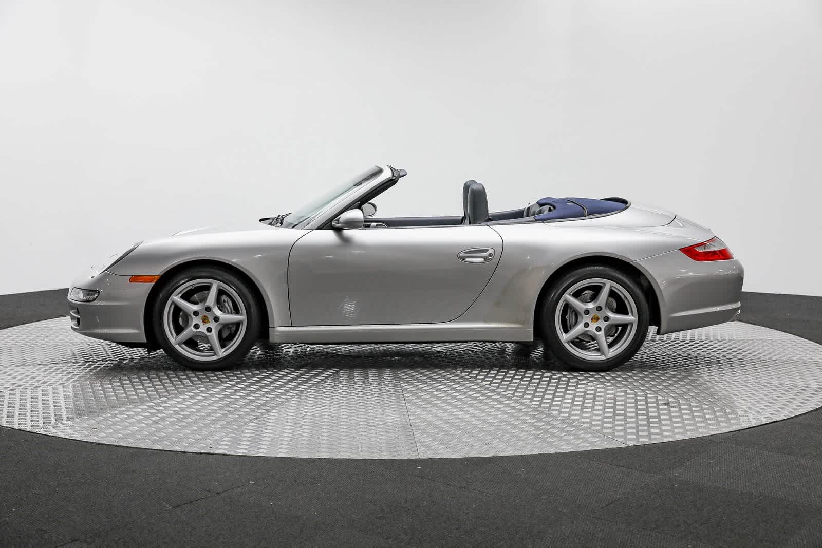 Thumbnail: 2007 Porsche 911 - 3