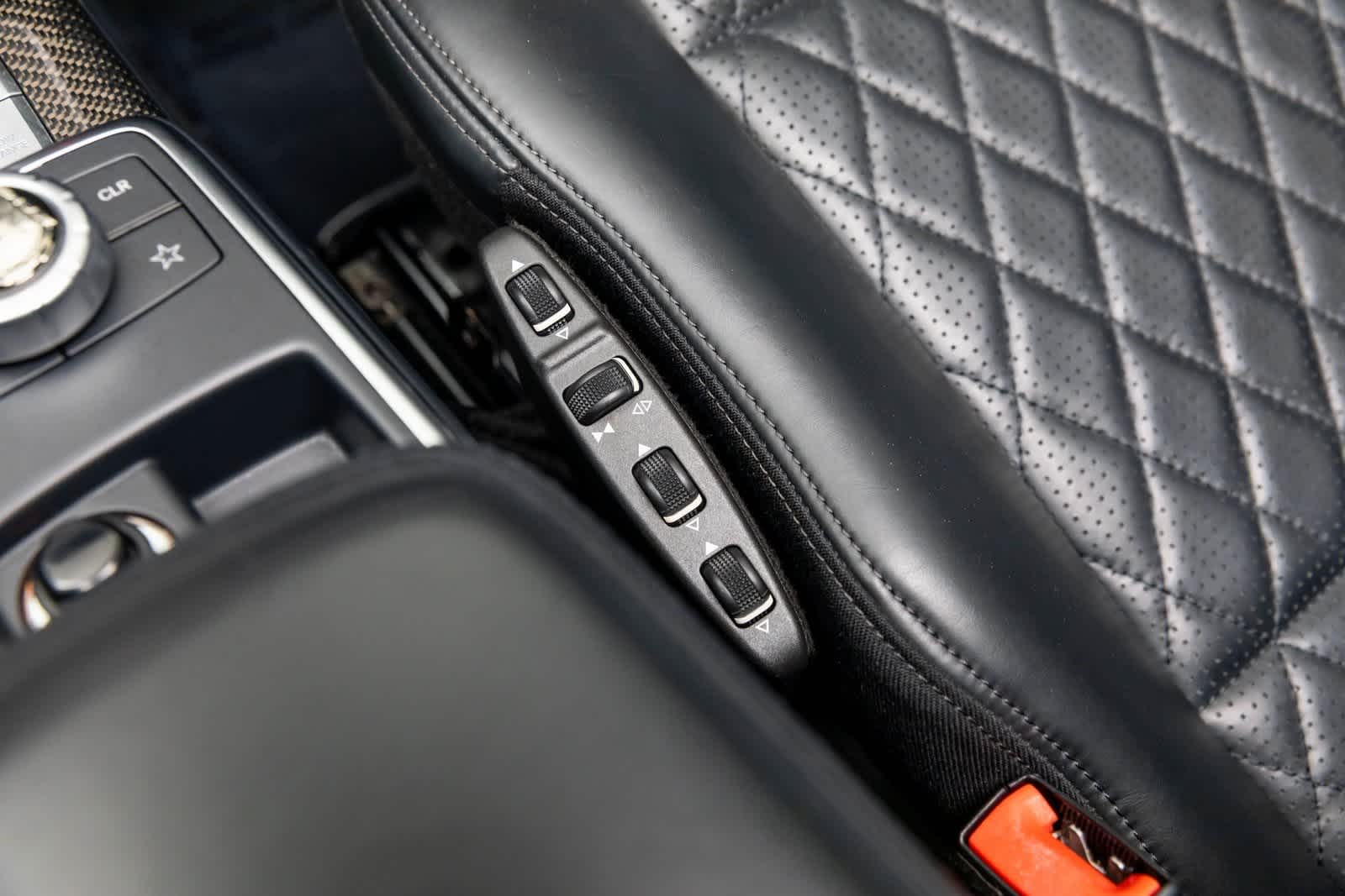 Thumbnail: 2014 Mercedes-Benz G-Class - 39