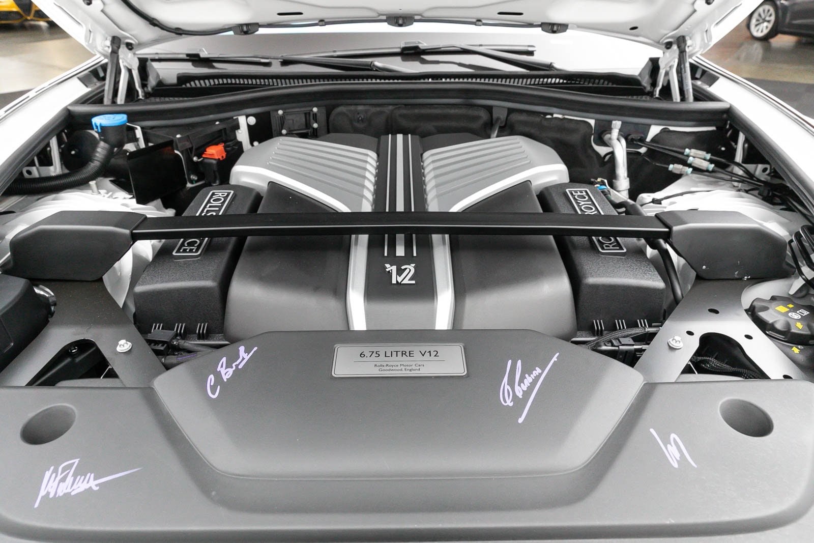 Thumbnail: 2024 Rolls-Royce Phantom - 33