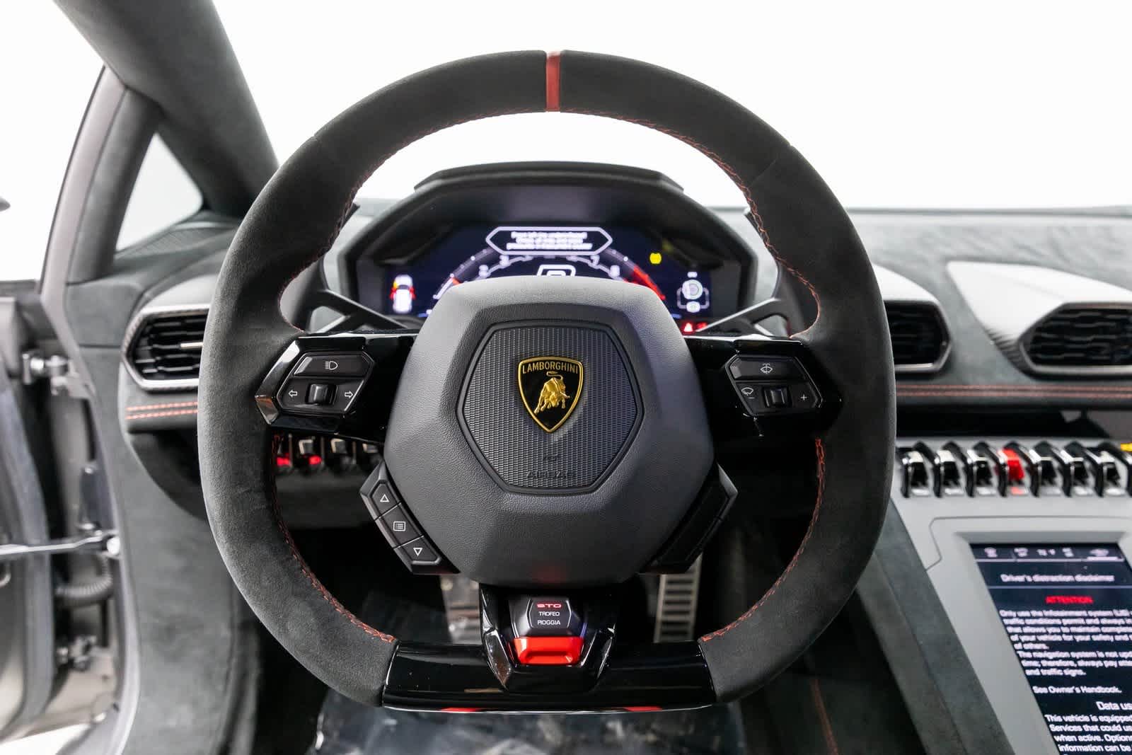 Thumbnail: 2022 Lamborghini Huracan - 15