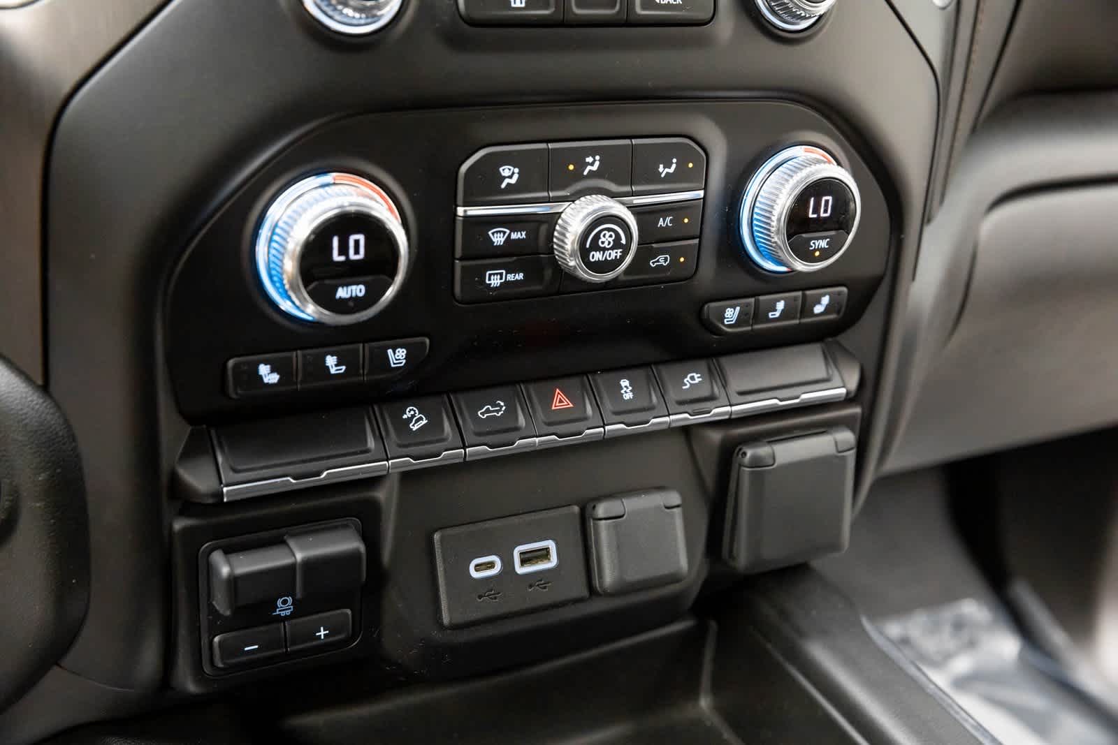 Thumbnail: 2021 GMC Sierra 1500 - 34