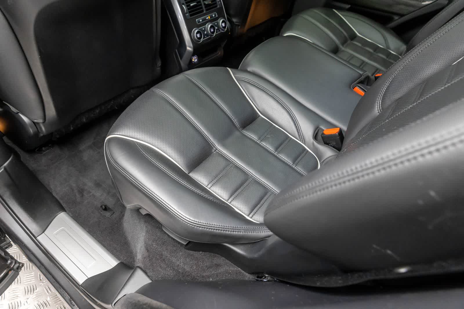 Thumbnail: 2017 Land Rover Range Rover Sport - 43