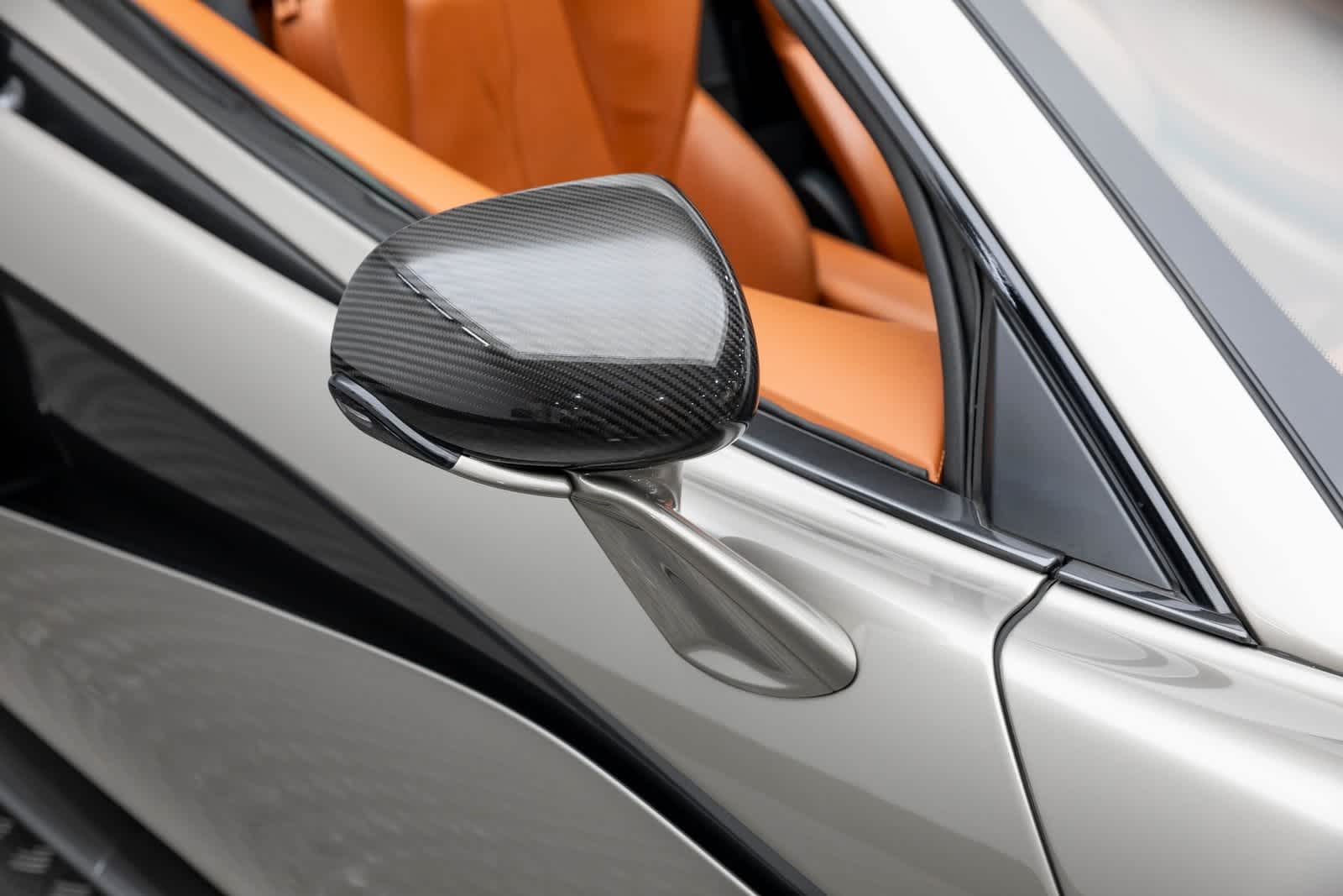 Thumbnail: 2018 Mclaren  - 44