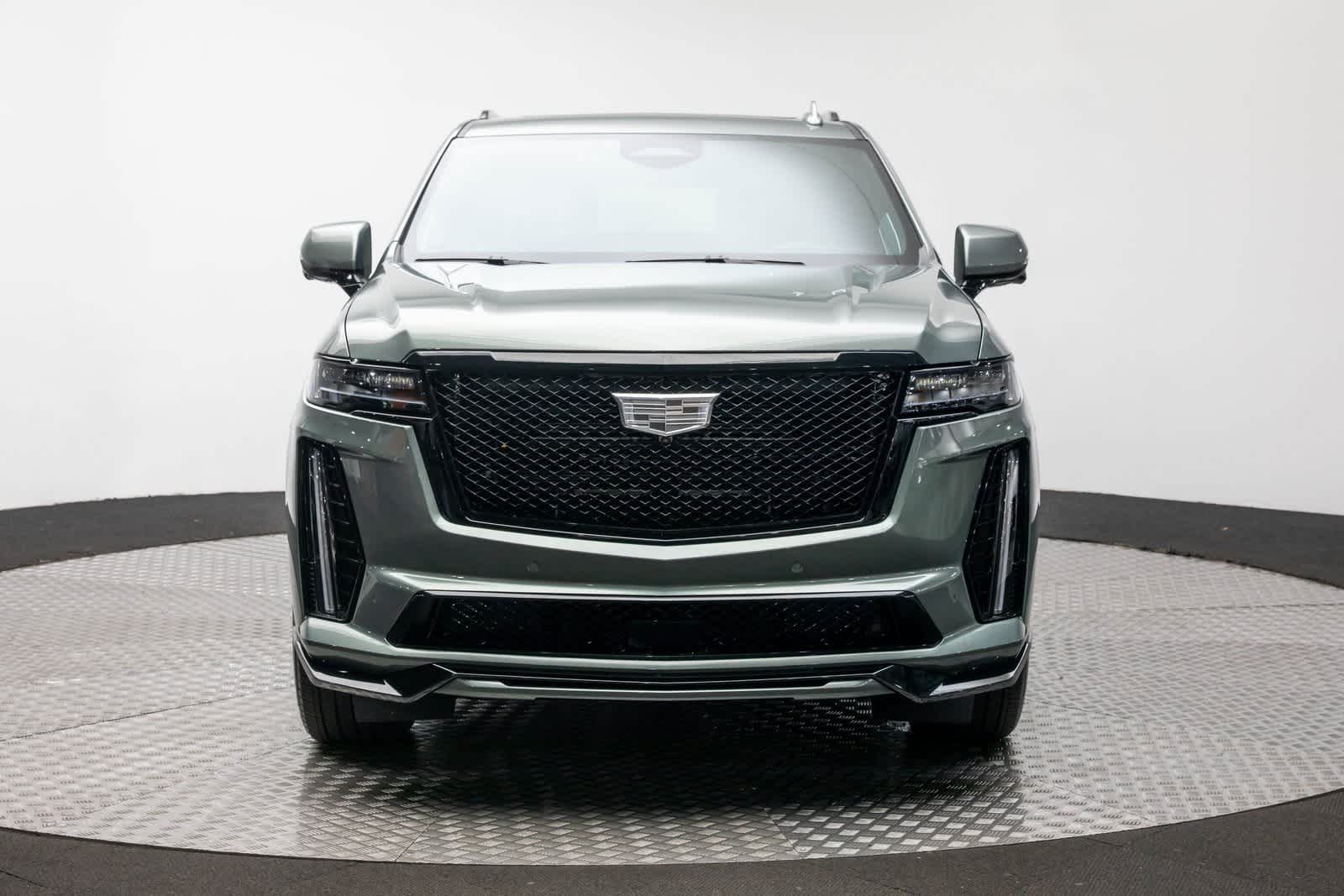 Thumbnail: 2023 Cadillac Escalade - 6