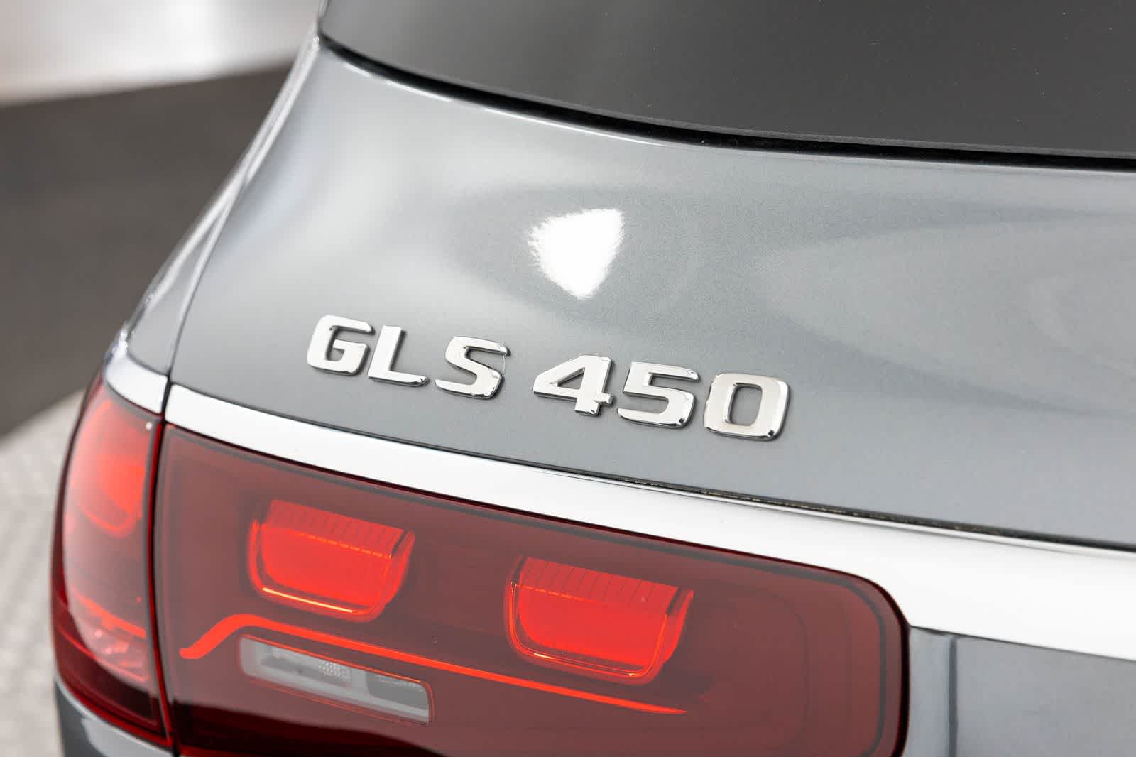 Thumbnail: 2025 Mercedes-Benz GLS - 7