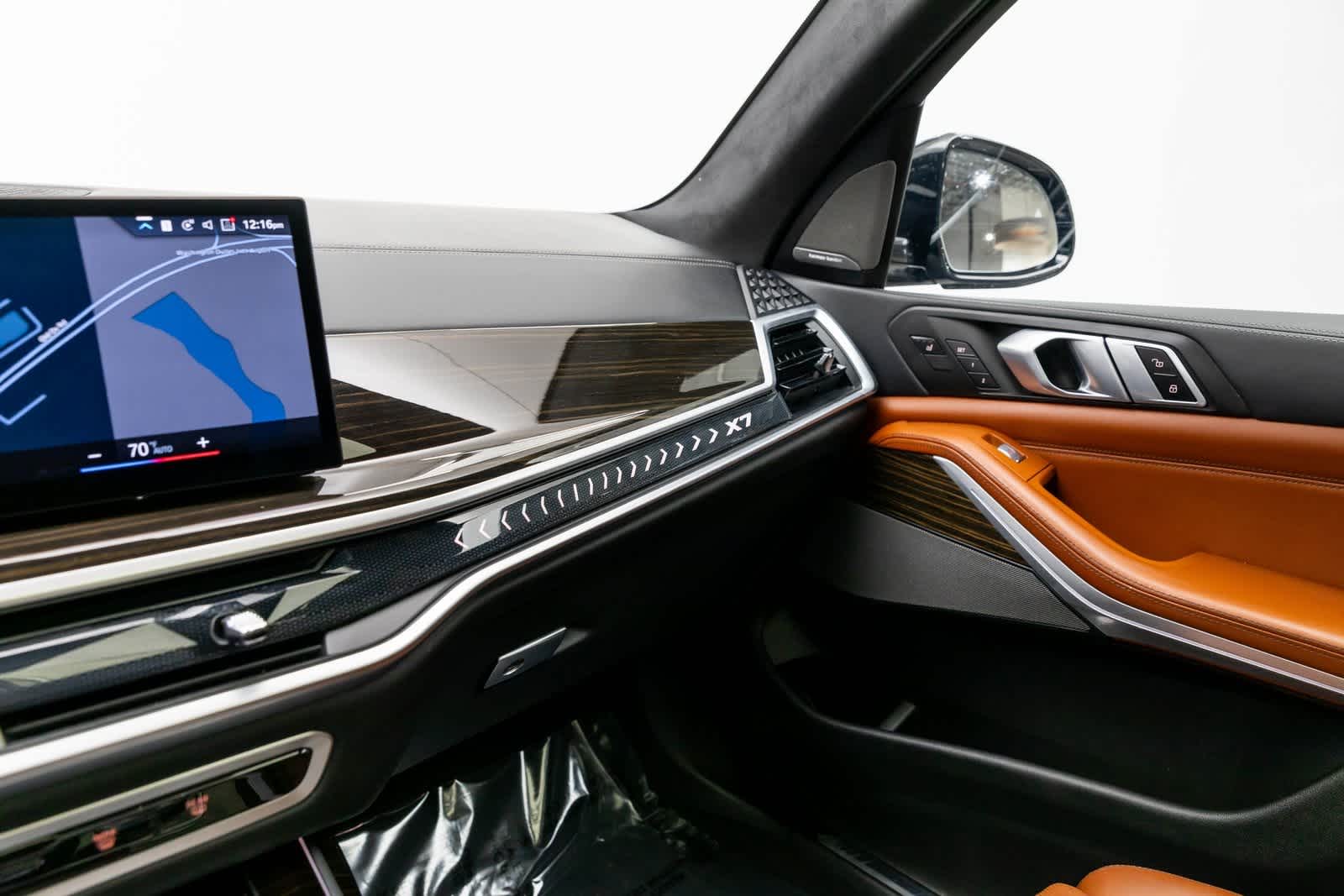 Thumbnail: 2023 BMW X7 - 44