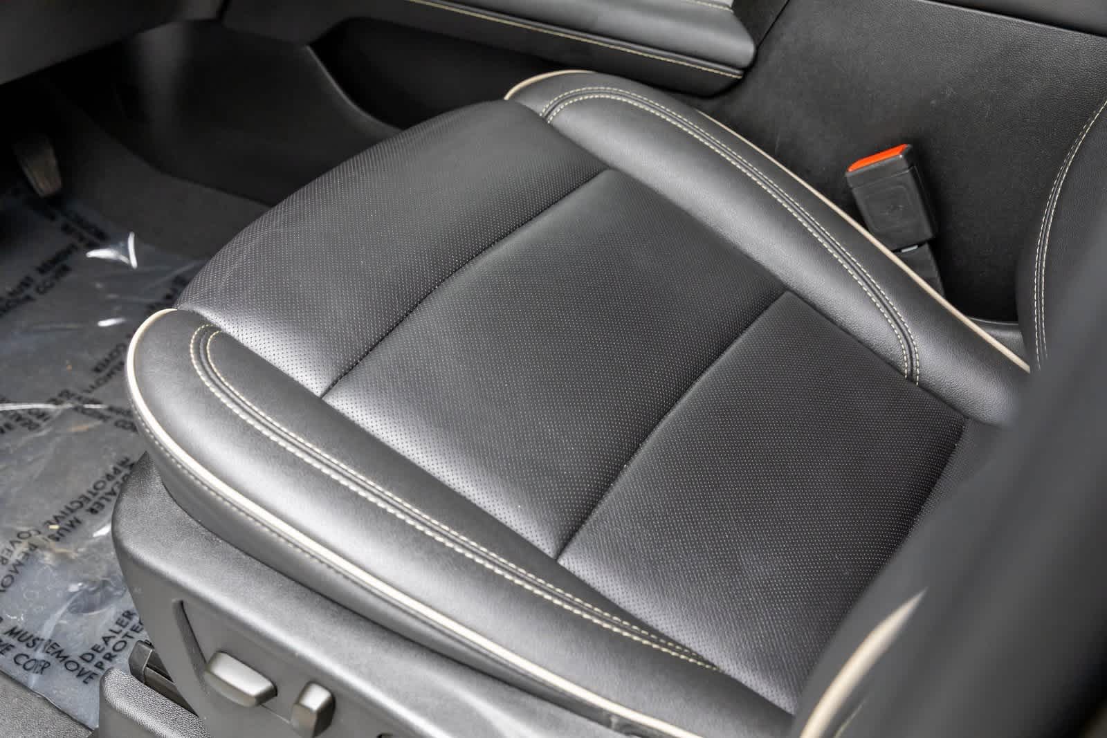 Thumbnail: 2024 Chevrolet Suburban - 26