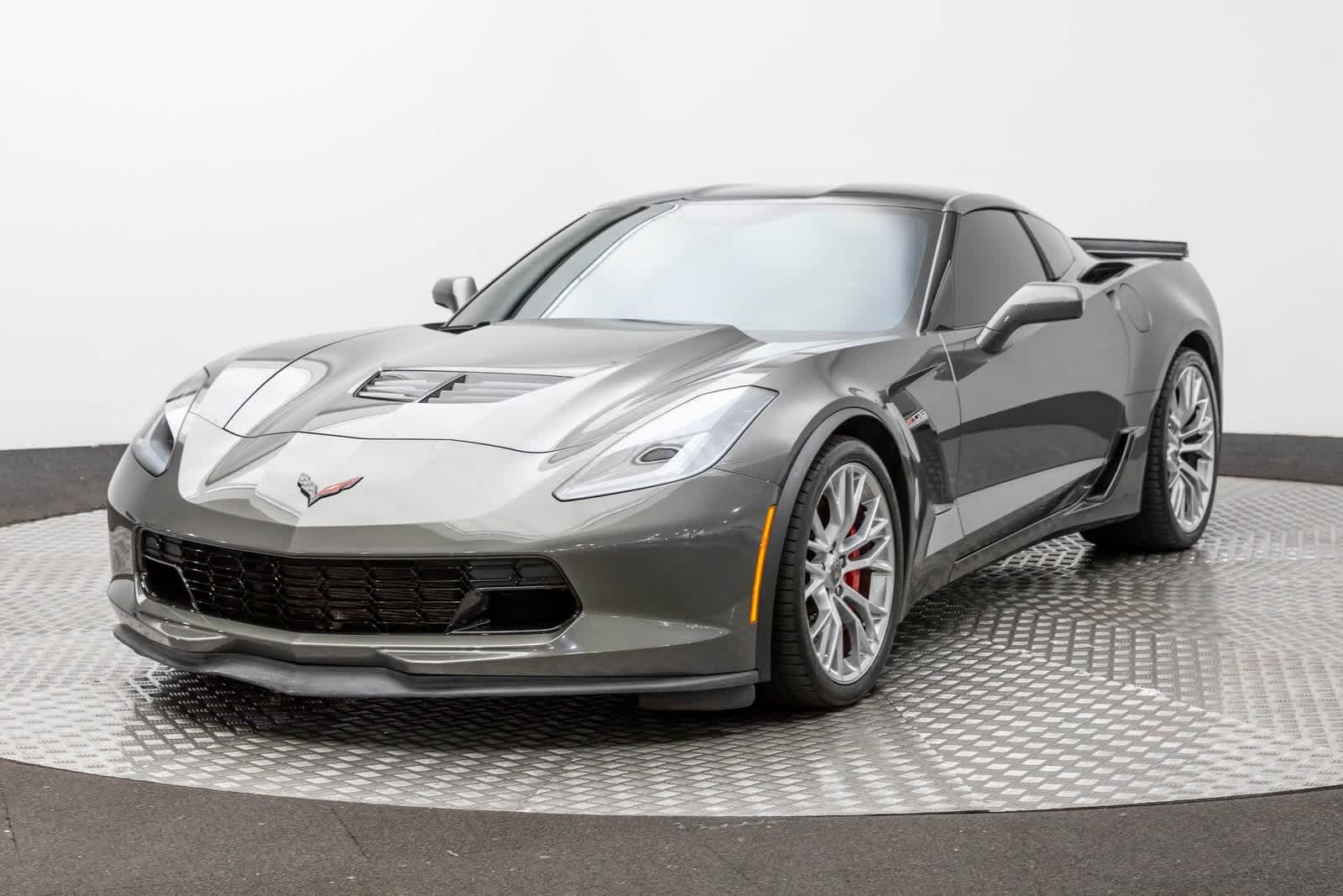 Thumbnail: 2015 Chevrolet Corvette - 1