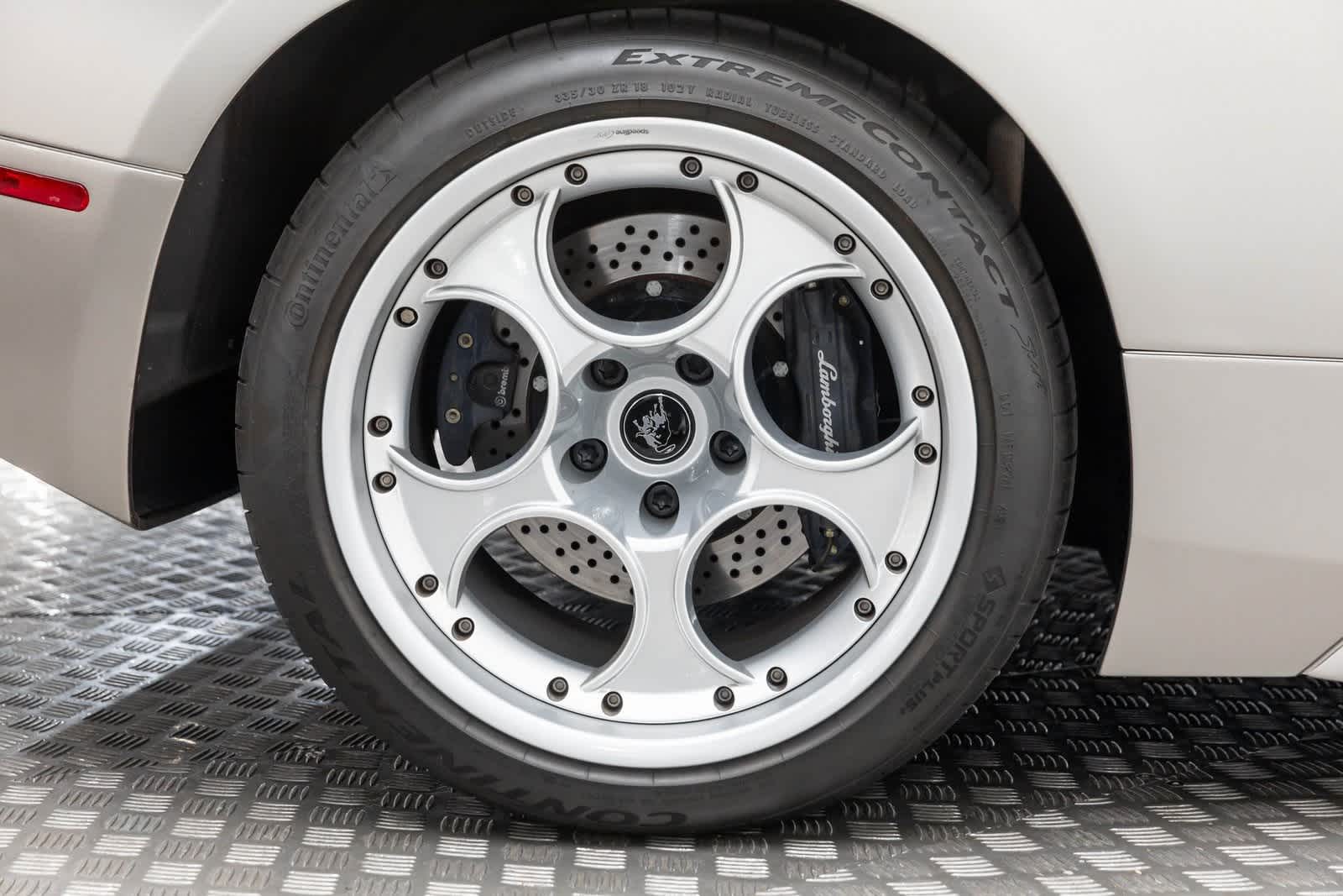 Thumbnail: 2003 Lamborghini Murcielago - 46