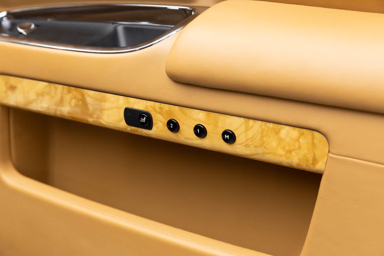 Thumbnail: 2013 Rolls-Royce Ghost - 42