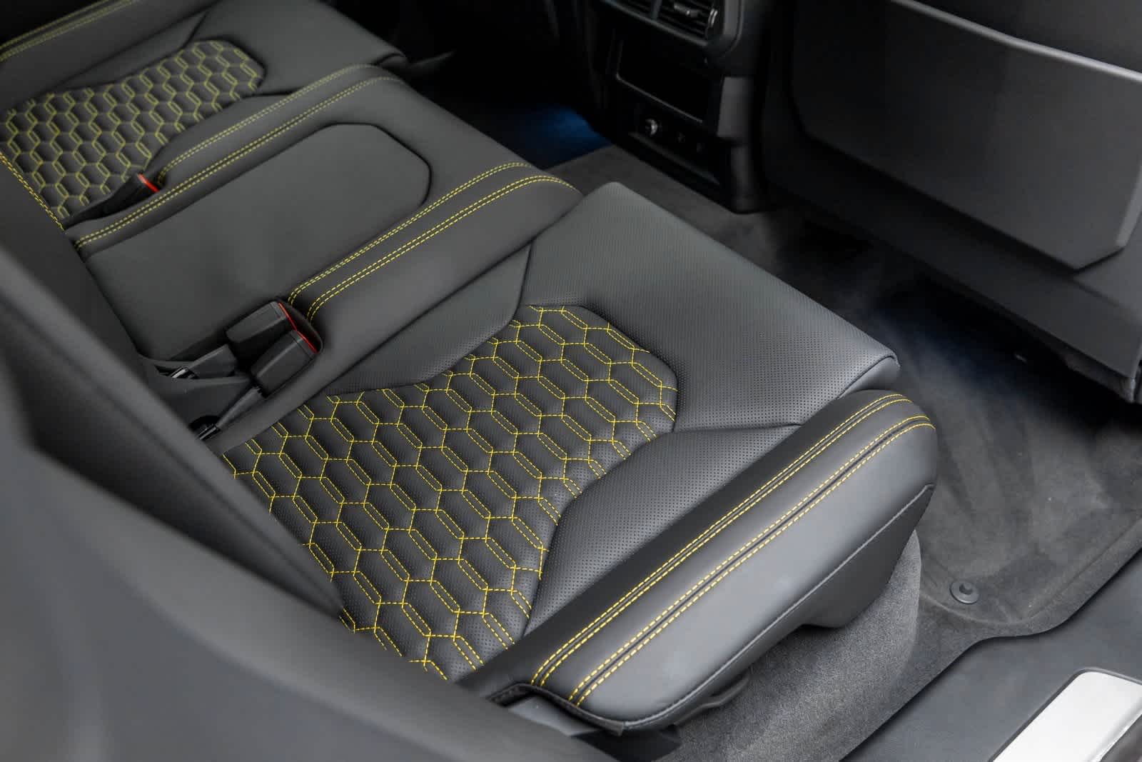 Thumbnail: 2022 Lamborghini Urus - 51