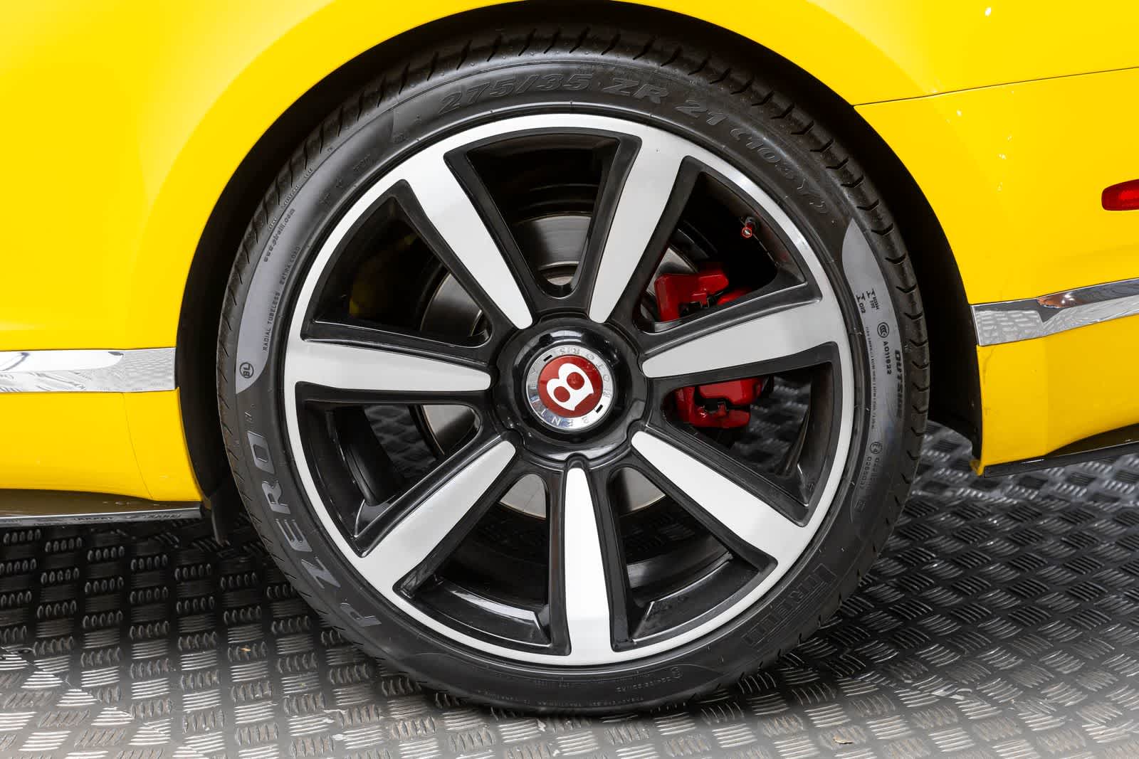 Thumbnail: 2014 Bentley Continental - 49