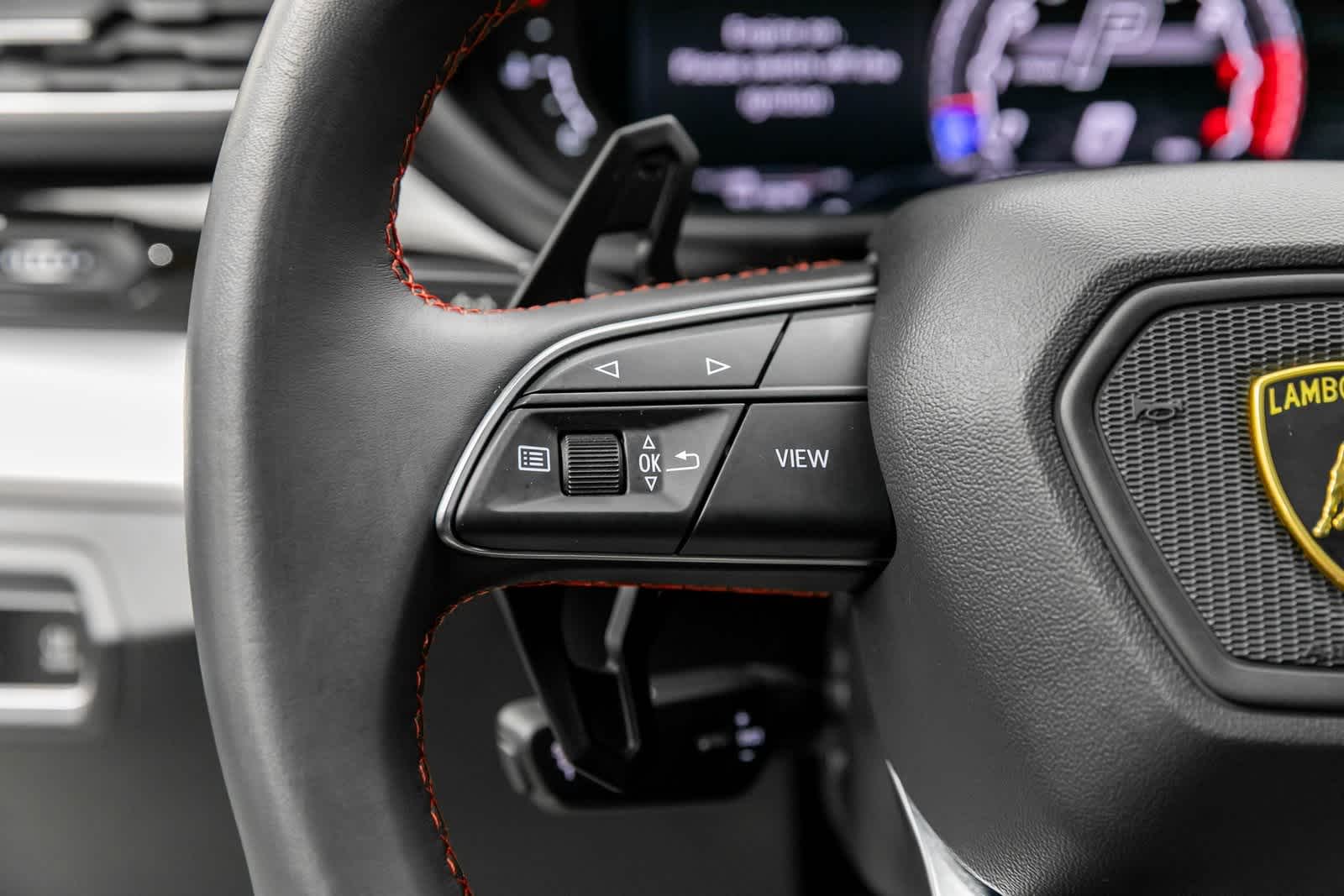 2021 Lamborghini Urus S 28