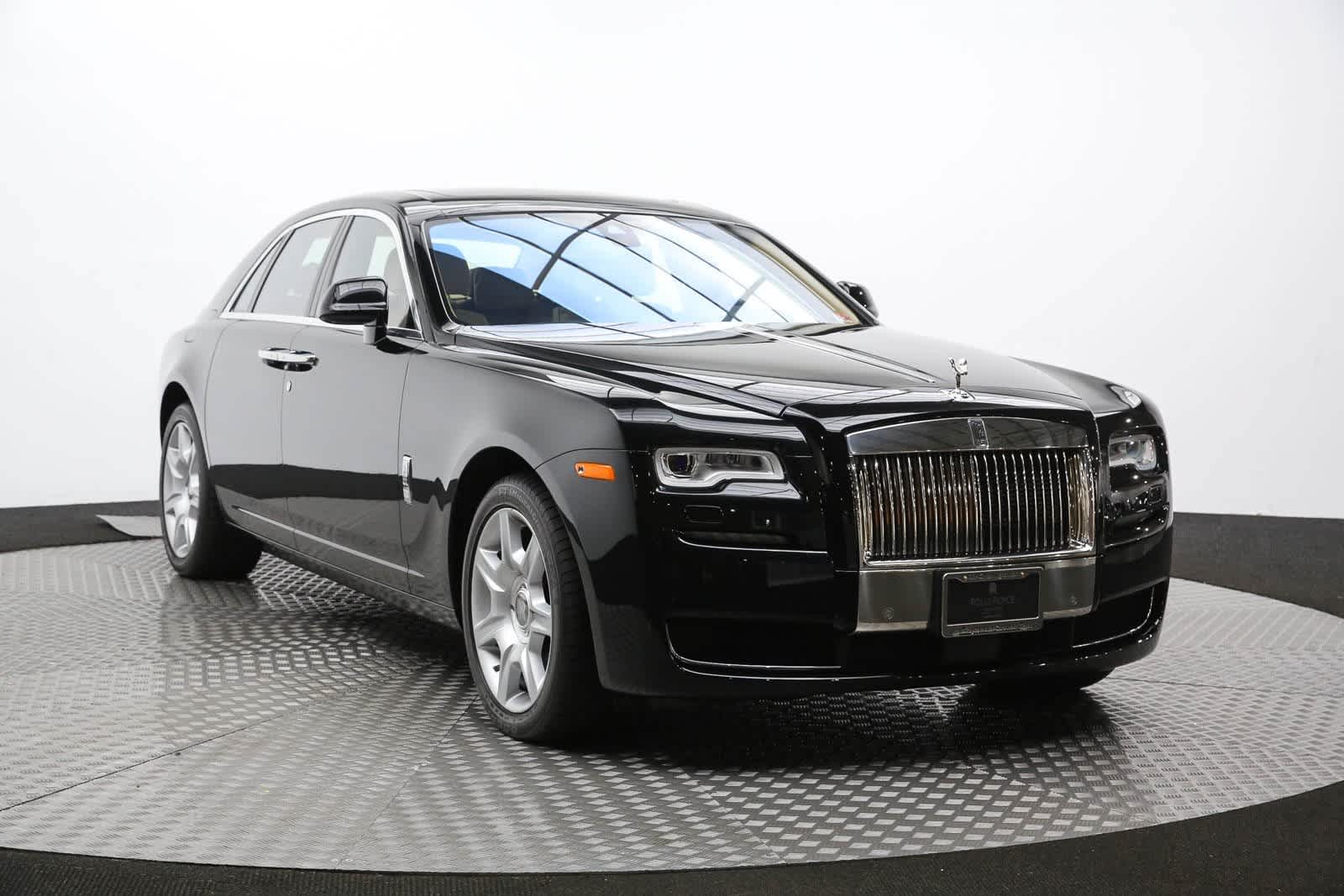 2017 Rolls-Royce Ghost  50