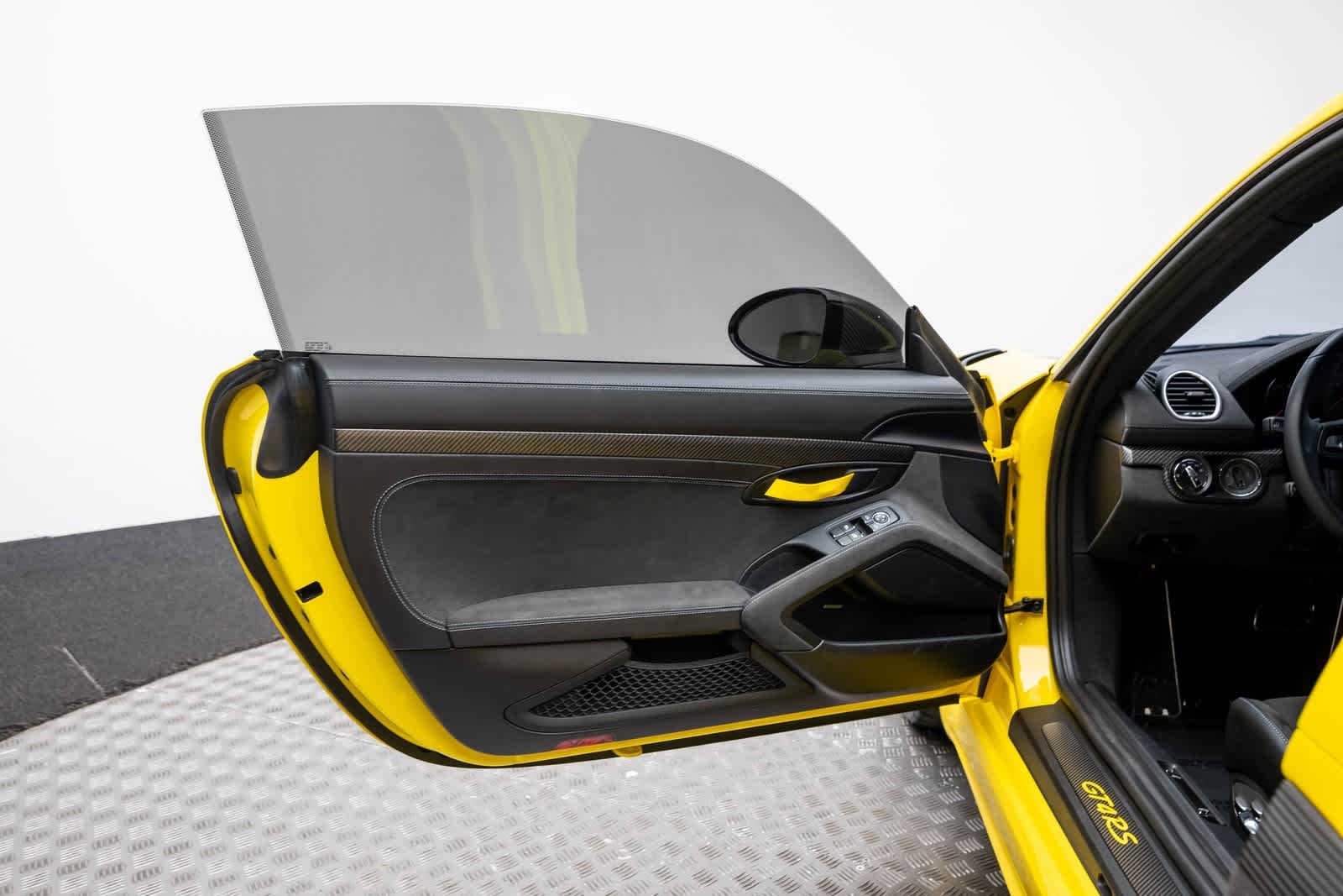Thumbnail: 2024 Porsche 718 Cayman - 20