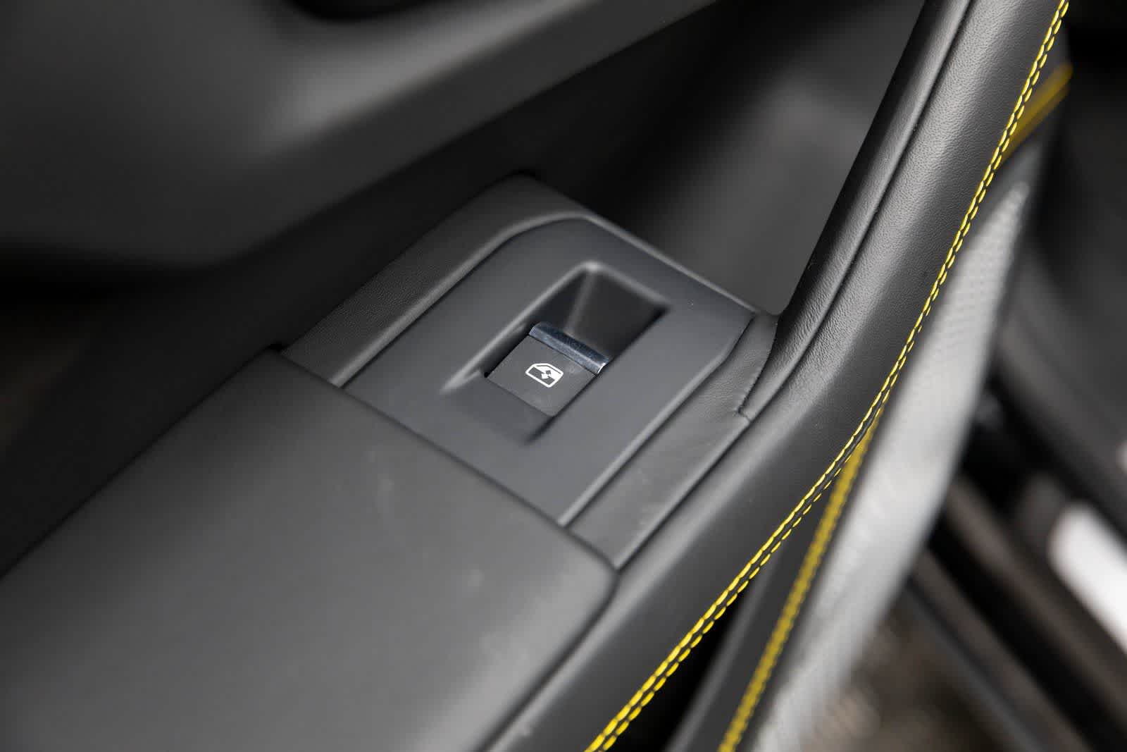 Thumbnail: 2022 Lamborghini Urus - 42