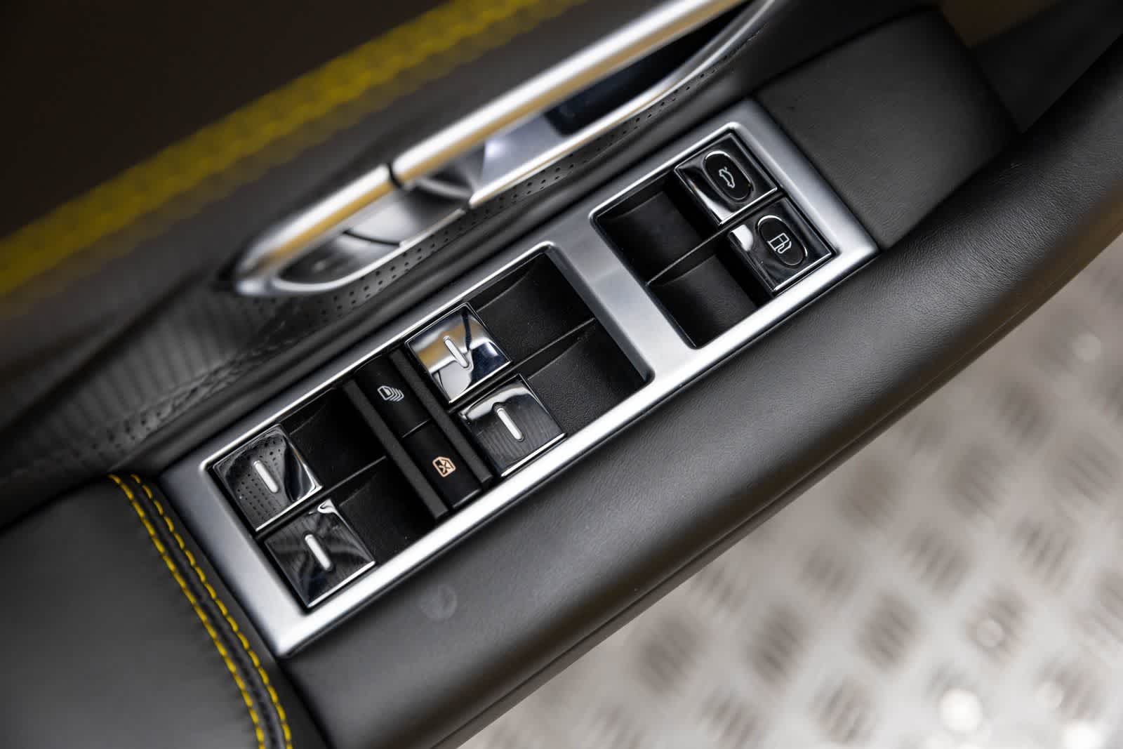 Thumbnail: 2014 Bentley Continental - 27