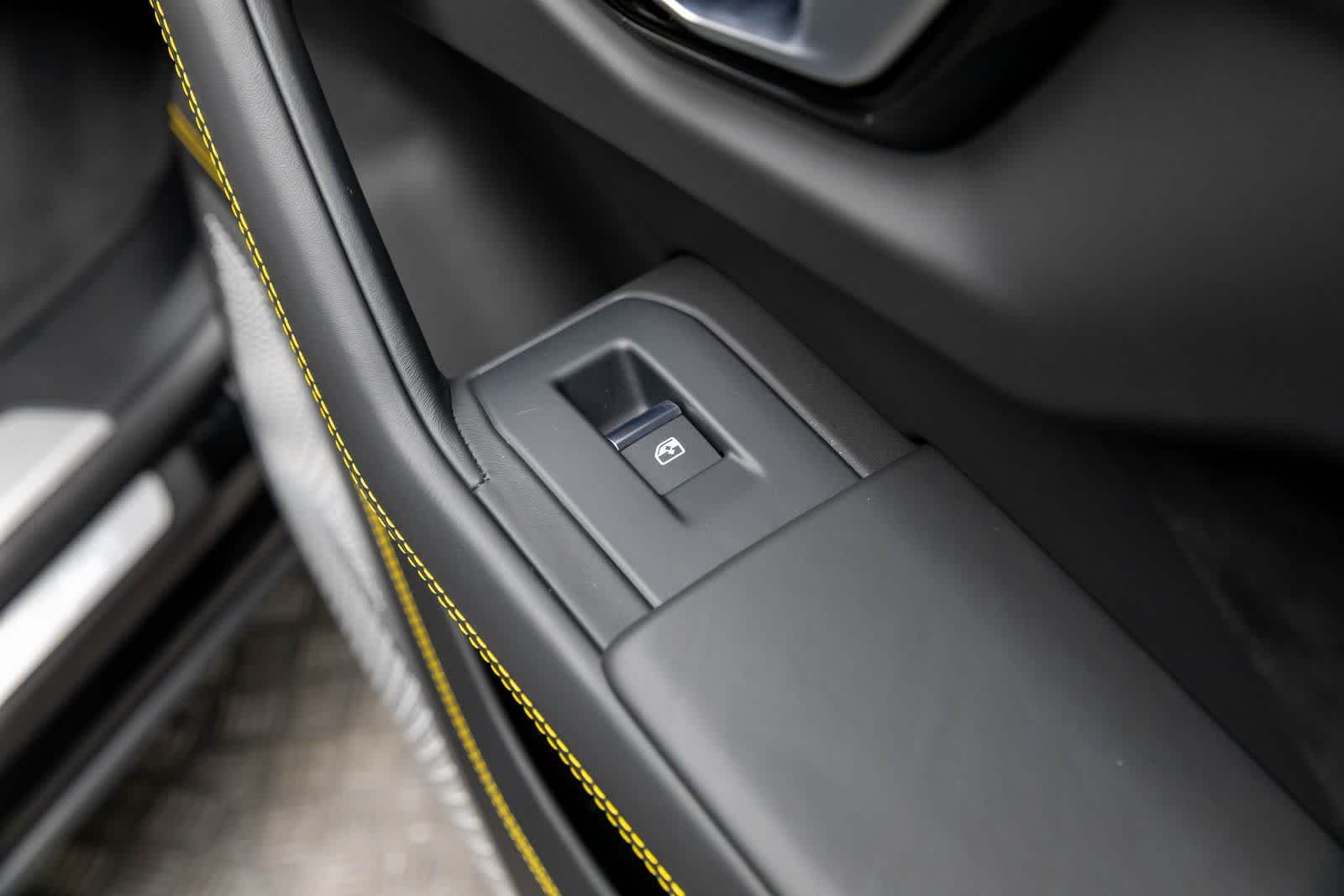 Thumbnail: 2022 Lamborghini Urus - 50