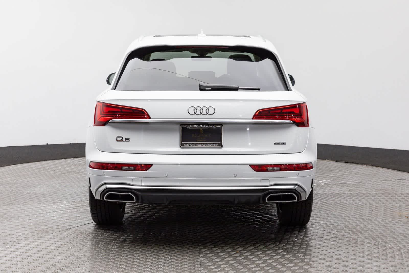 Thumbnail: 2024 Audi Q5 - 5