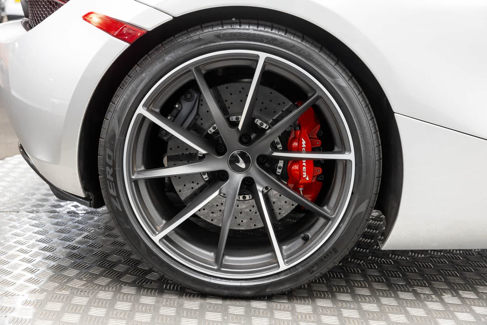 Thumbnail: 2022 Mclaren 720S - 36