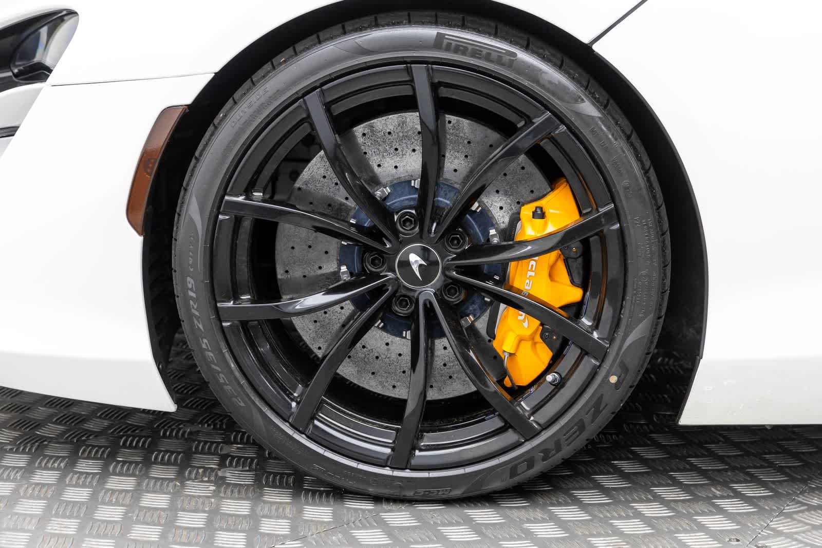 Thumbnail: 2023 Mclaren Artura - 8