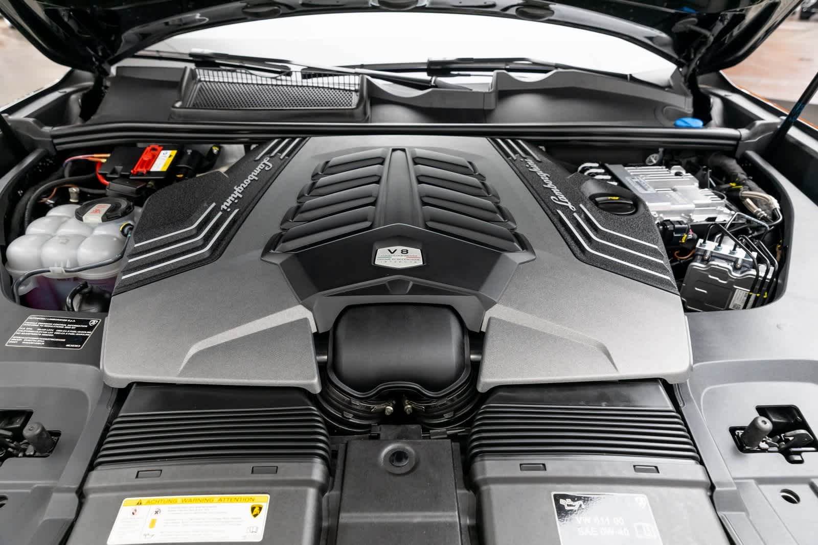 Thumbnail: 2022 Lamborghini Urus - 7