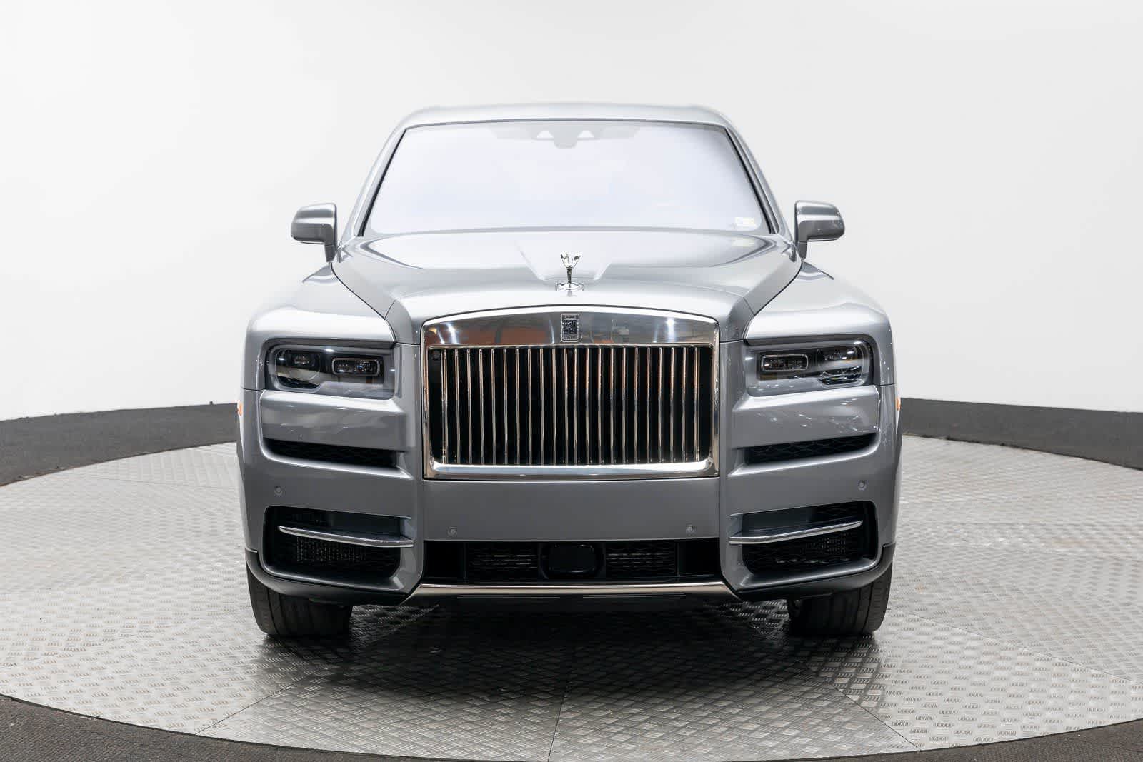Thumbnail: 2022 Rolls-Royce Cullinan - 6