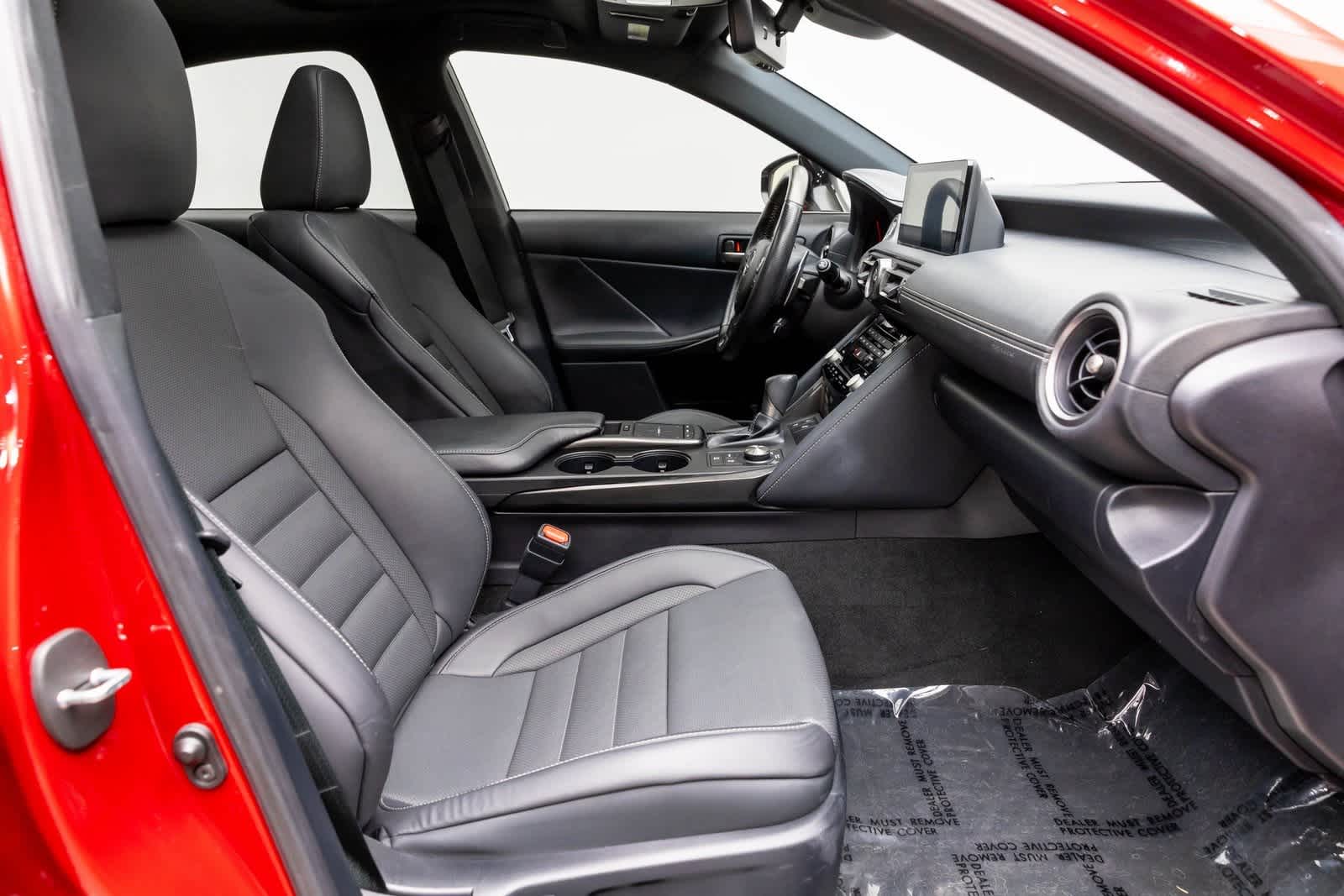 Thumbnail: 2021 Lexus IS - 14